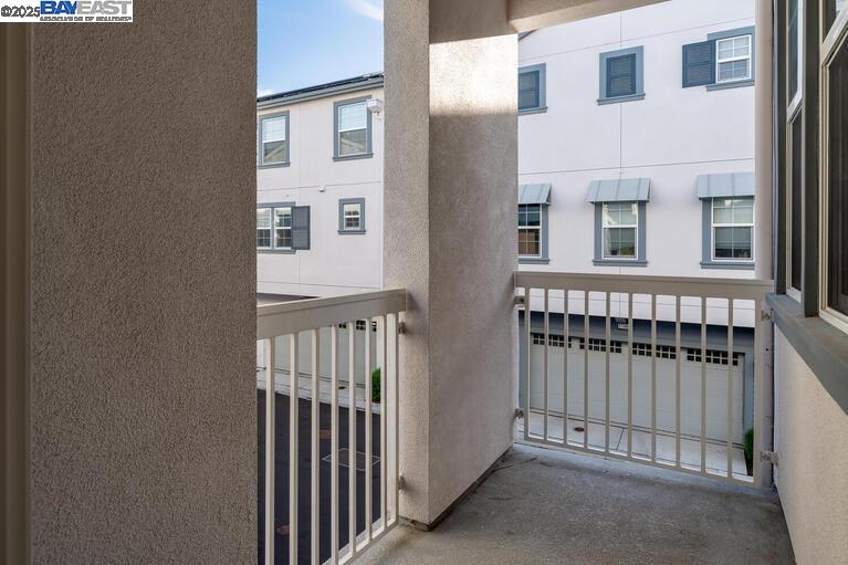 37468 Bowline Rd, Newark, California 94560, 2 Bedrooms Bedrooms, 5 Rooms Rooms,2 BathroomsBathrooms,Residential,For Sale,37468 Bowline Rd,41103409