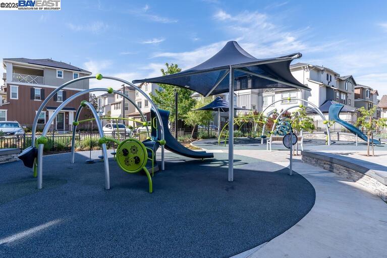 37468 Bowline Rd, Newark, California 94560, 2 Bedrooms Bedrooms, 5 Rooms Rooms,2 BathroomsBathrooms,Residential,For Sale,37468 Bowline Rd,41103409