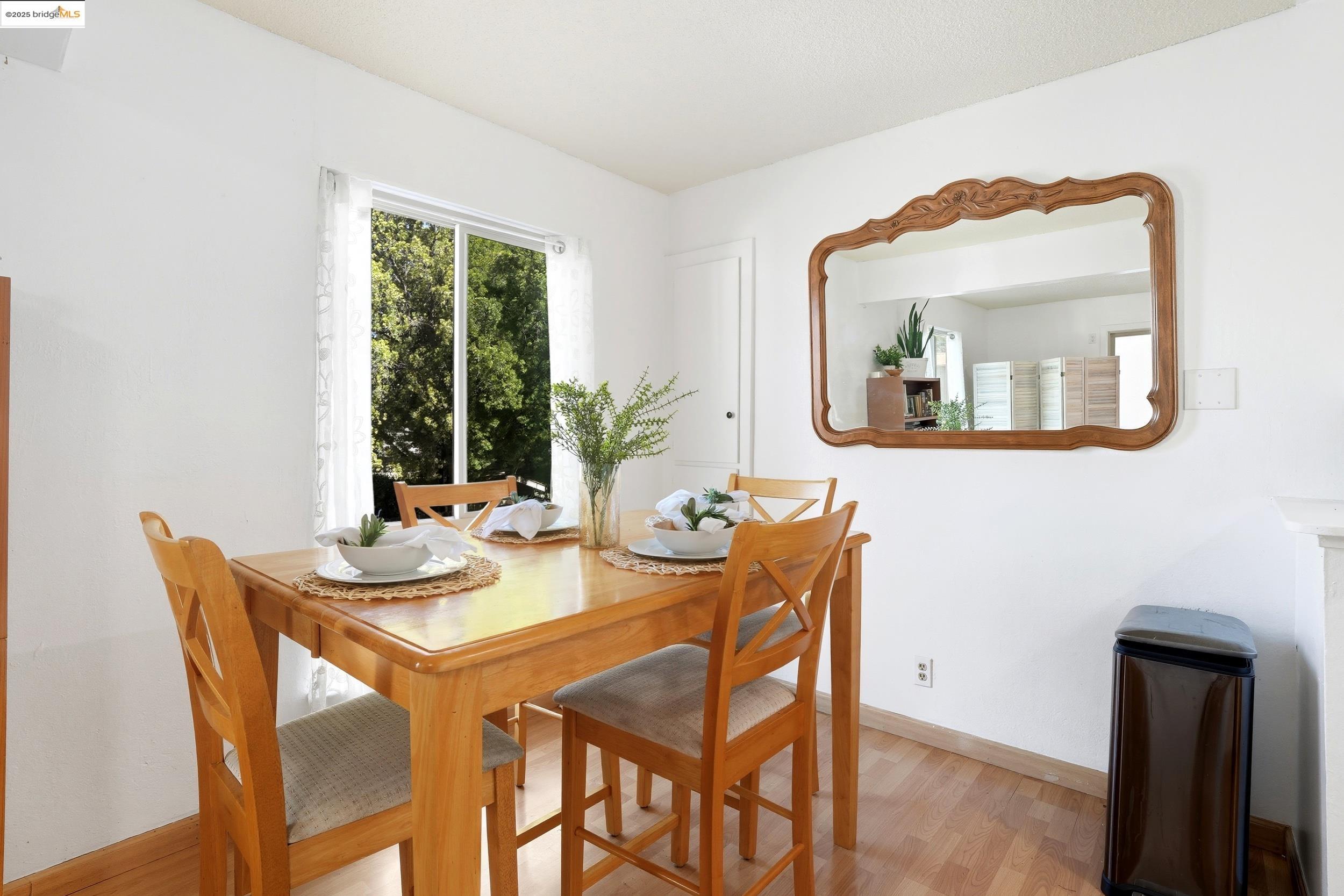 Photo #6: 41103411 Listing 