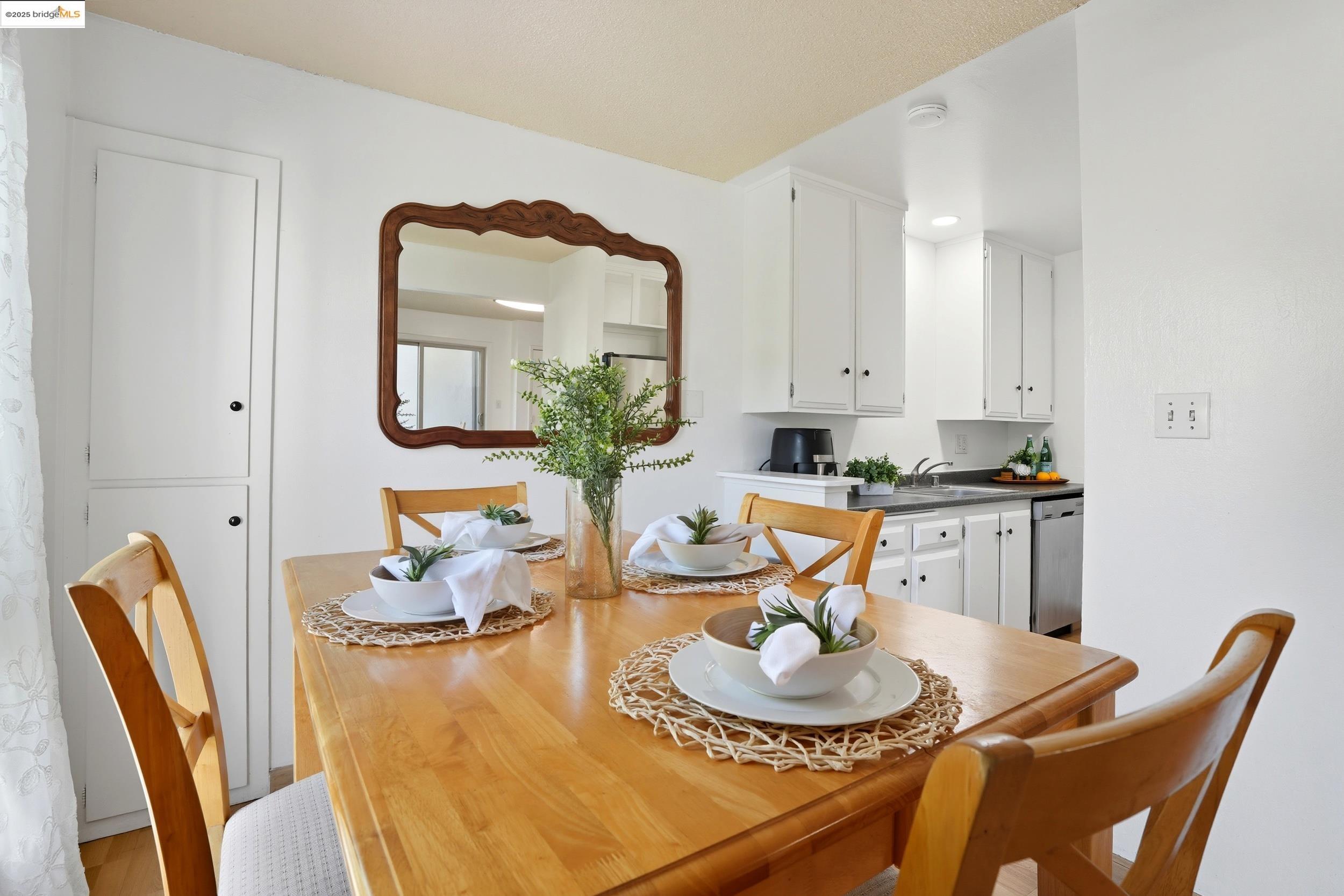 Photo #7: 41103411 Listing: Photo #7