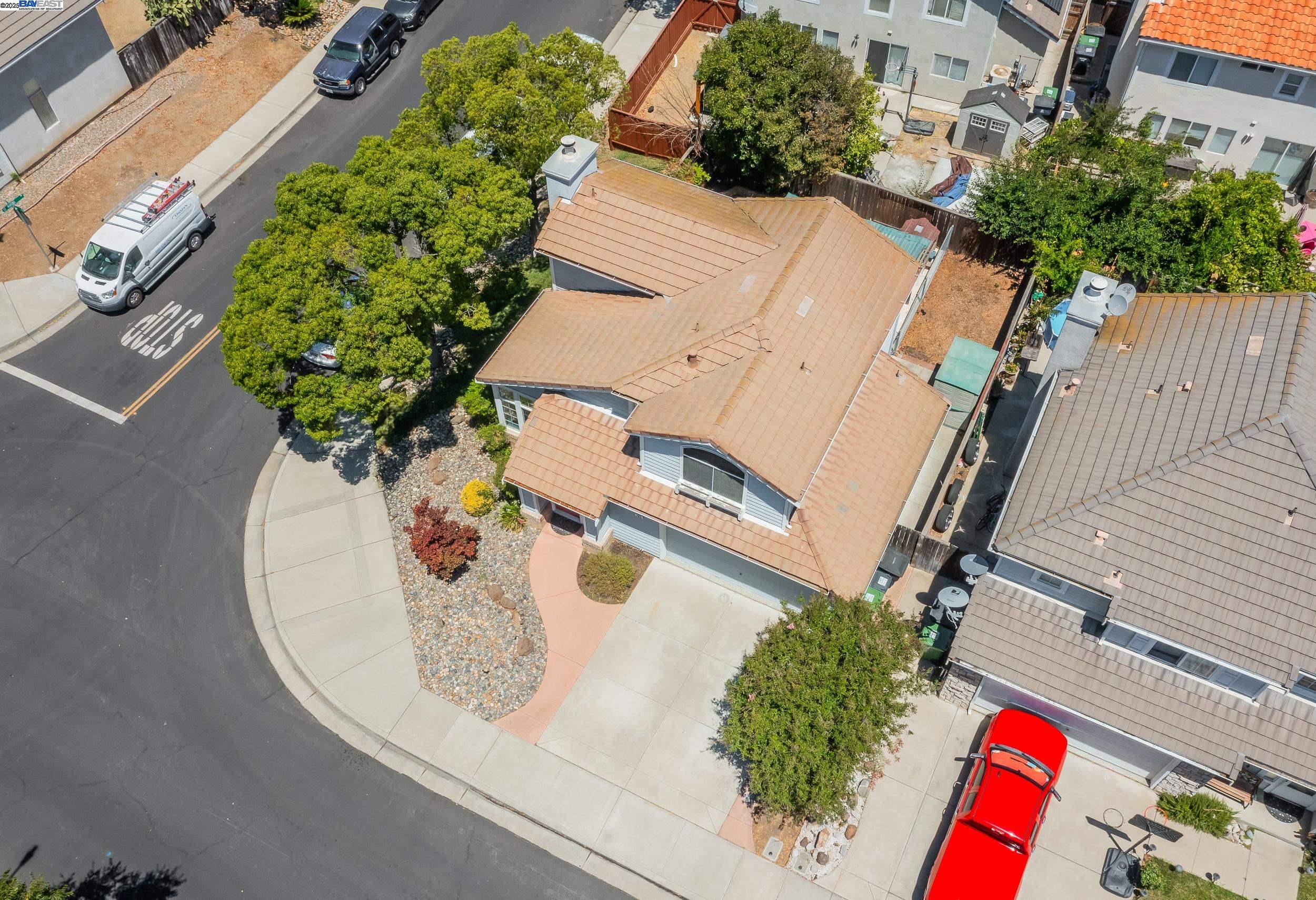 Detail Gallery Image 5 of 34 For 785 Shelborne Dr, Tracy,  CA 95377 - 3 Beds | 2/1 Baths