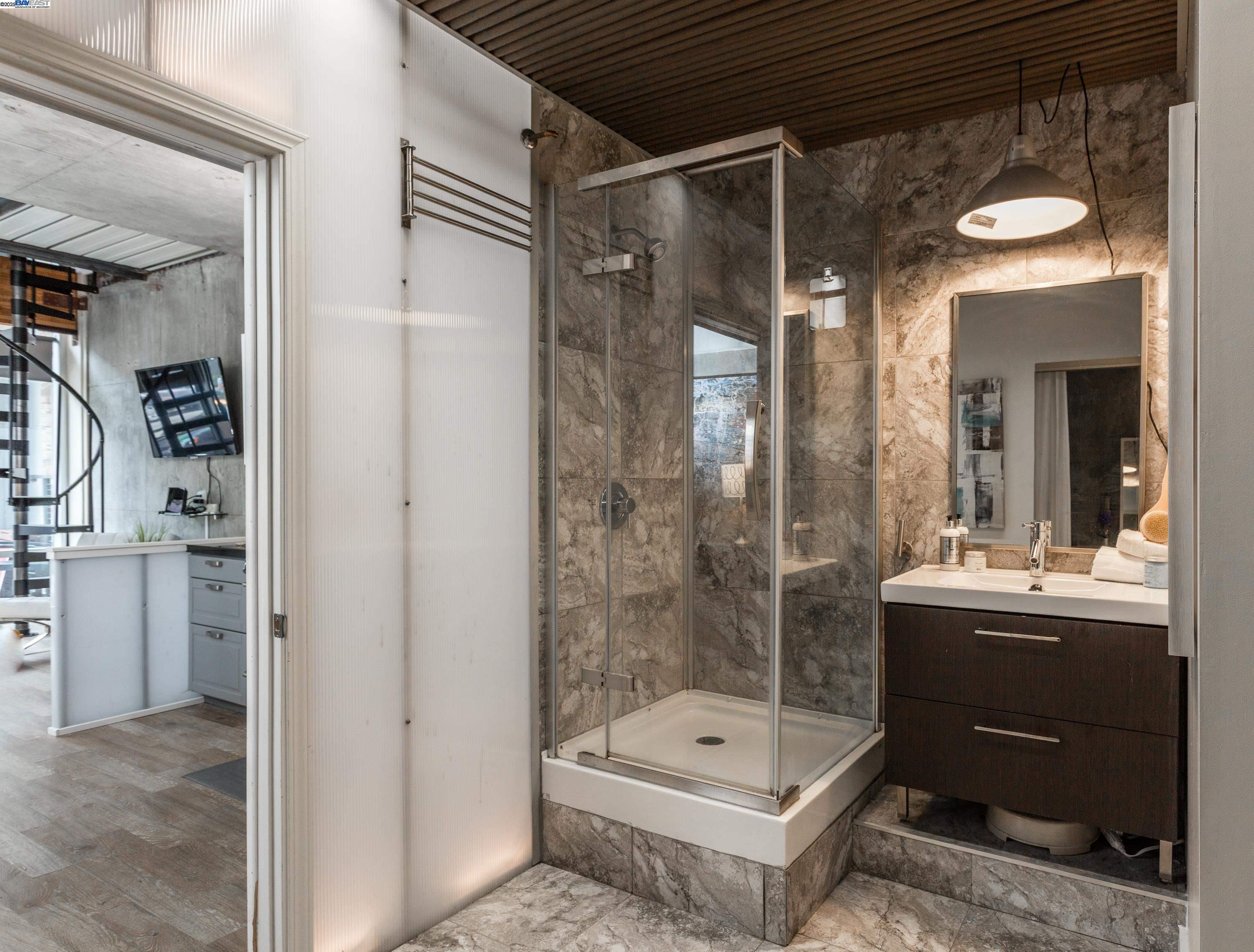 630 Thomas L Berkley Way # 102, Oakland, California 94612, 1 Bedroom Bedrooms, 3 Rooms Rooms,1 BathroomBathrooms,Residential,For Sale,630 Thomas L Berkley Way # 102,41103415