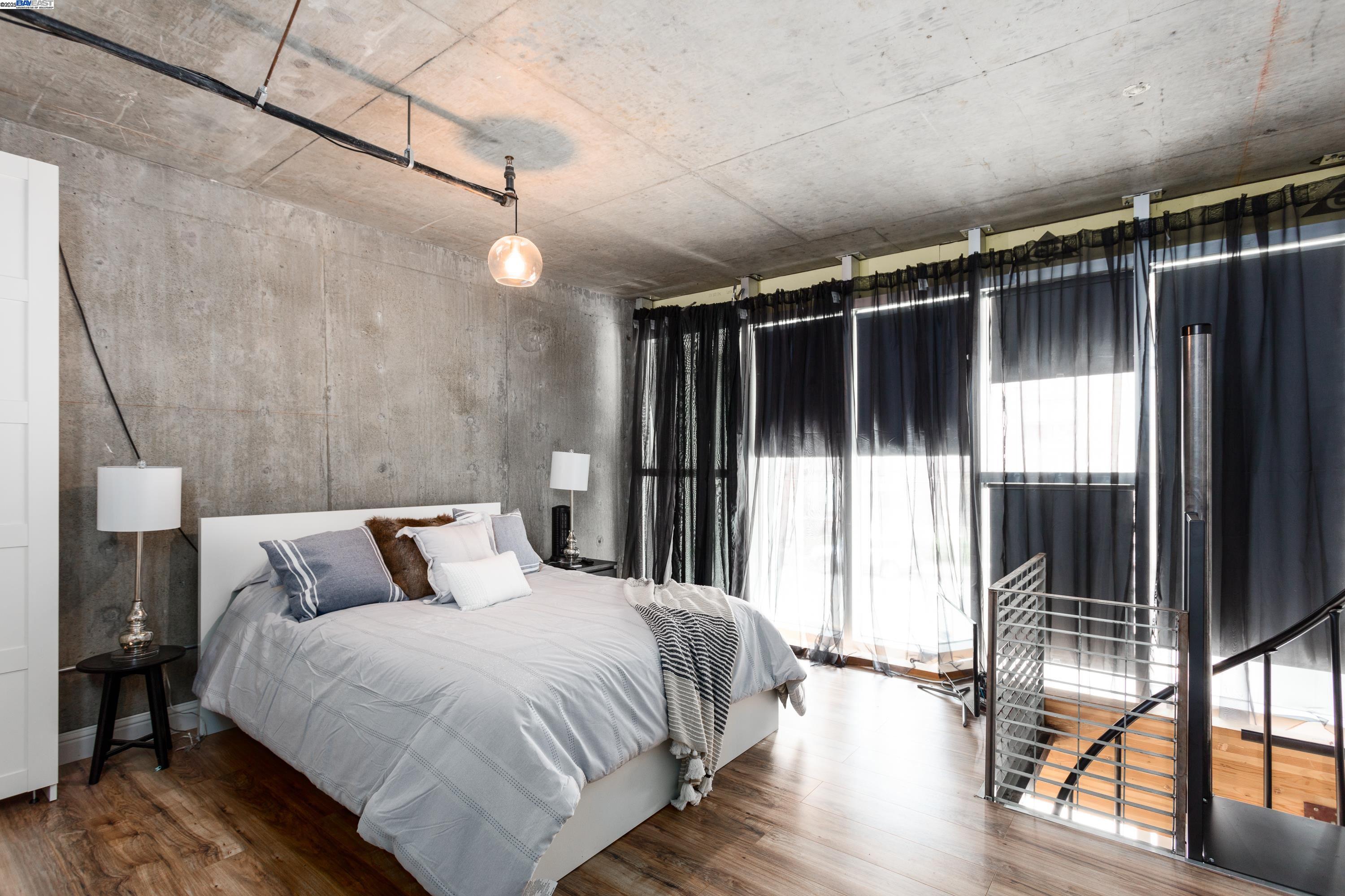 630 Thomas L Berkley Way # 102, Oakland, California 94612, 1 Bedroom Bedrooms, 3 Rooms Rooms,1 BathroomBathrooms,Residential,For Sale,630 Thomas L Berkley Way # 102,41103415