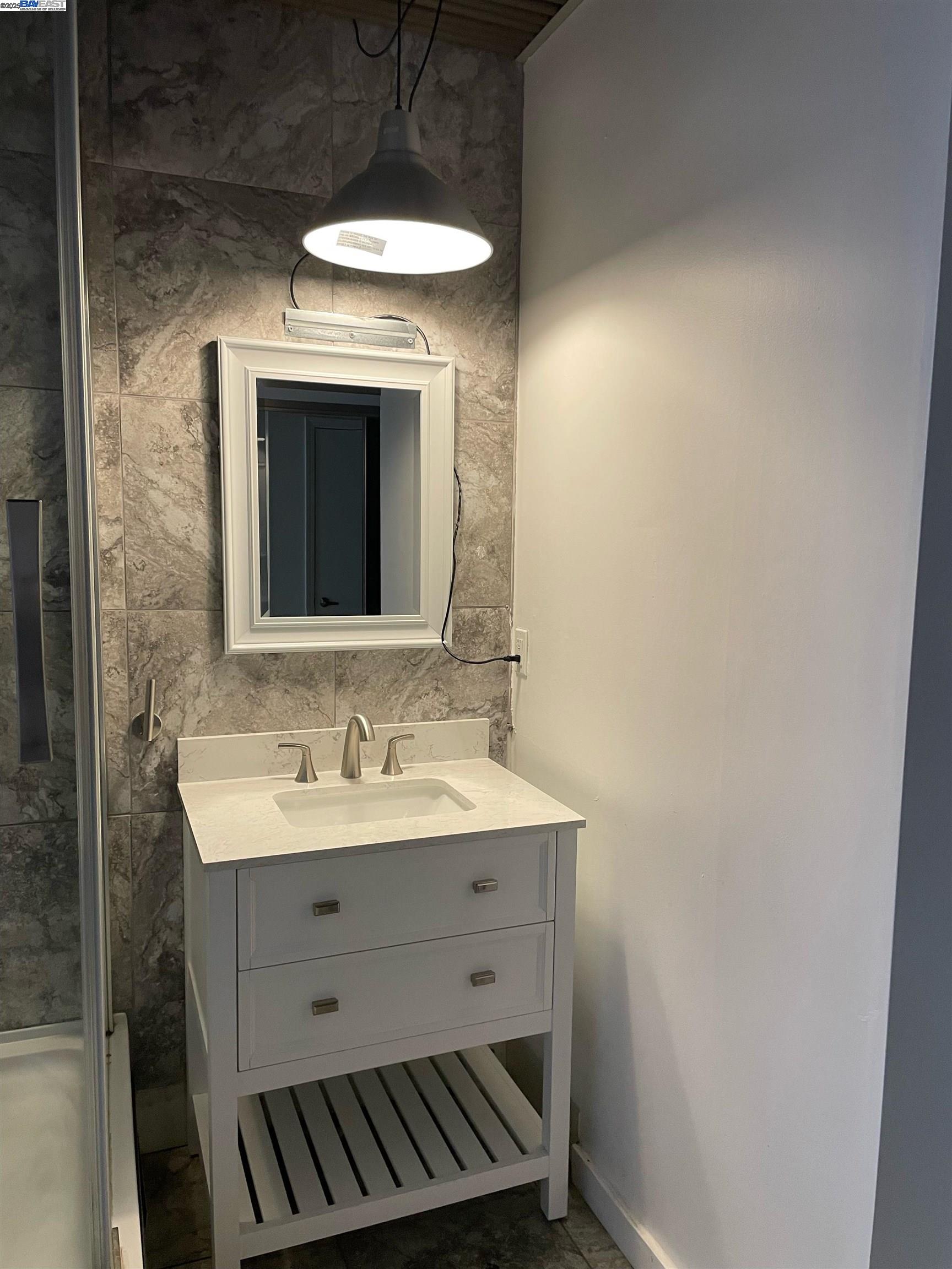 630 Thomas L Berkley Way # 102, Oakland, California 94612, 1 Bedroom Bedrooms, 3 Rooms Rooms,1 BathroomBathrooms,Residential,For Sale,630 Thomas L Berkley Way # 102,41103415