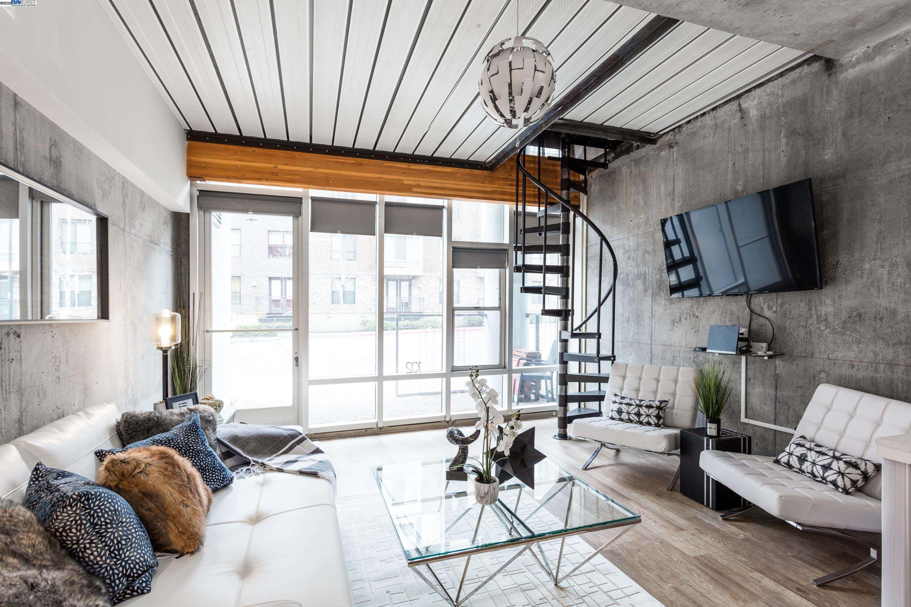 Photo #4: 41103415 Listing 