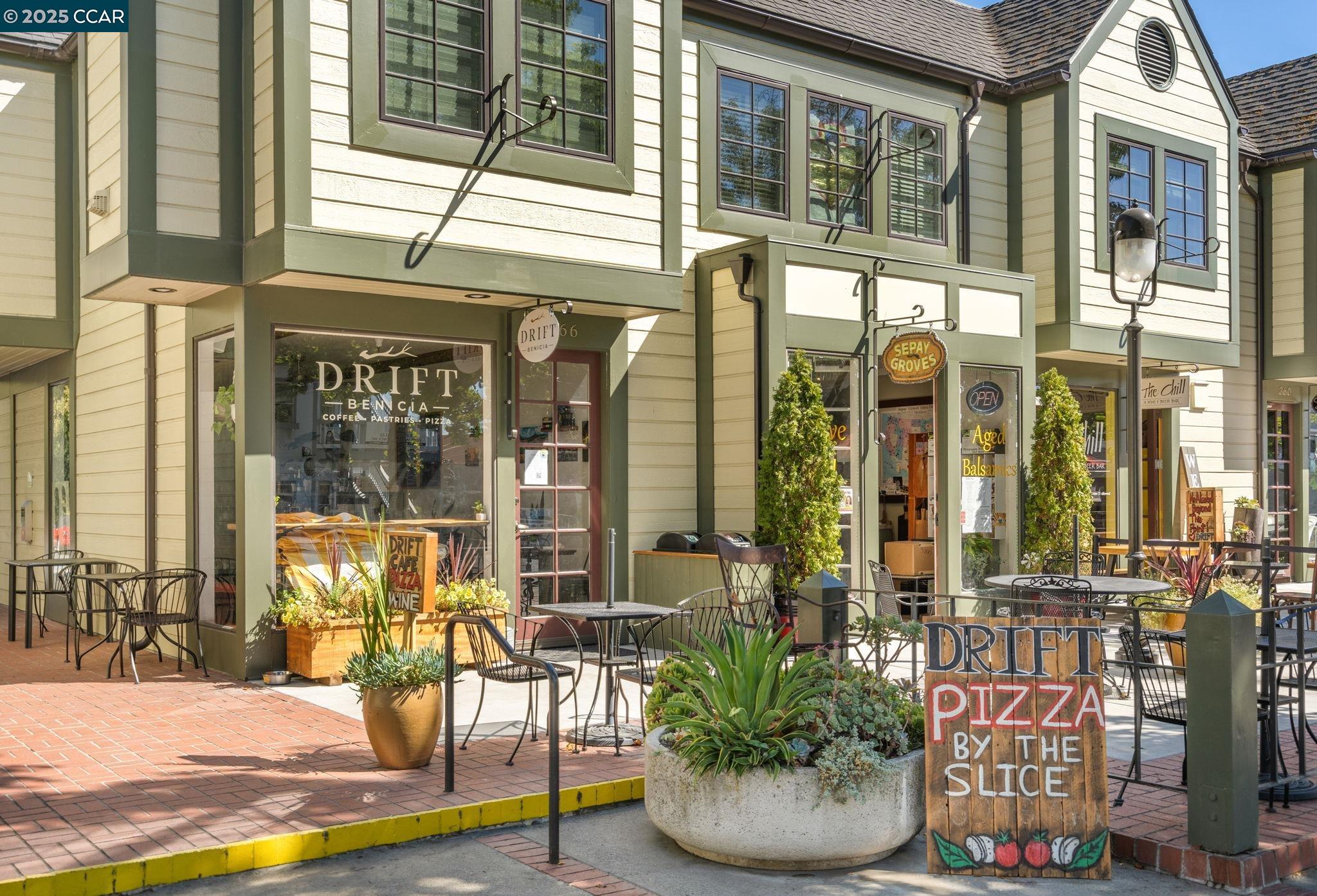Detail Gallery Image 54 of 60 For 302 Columbia Cir, Benicia,  CA 94510 - 2 Beds | 2 Baths