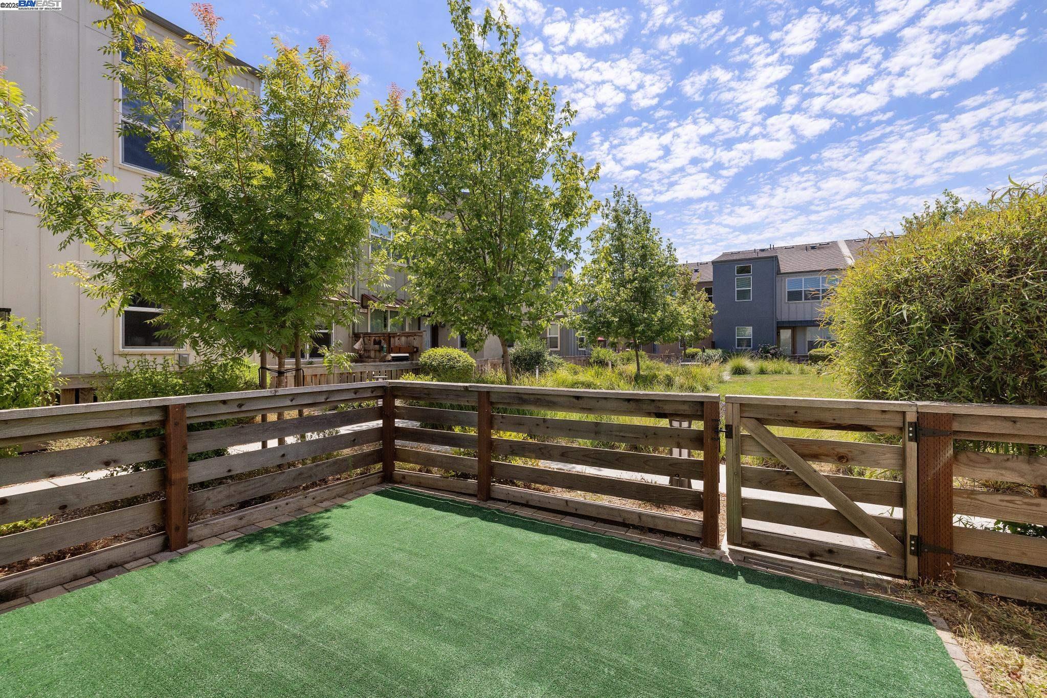 517 Boyd Street, Santa Rosa, California 95407, 4 Bedrooms Bedrooms, 7 Rooms Rooms,2 BathroomsBathrooms,Residential,For Sale,517 Boyd Street,41103417