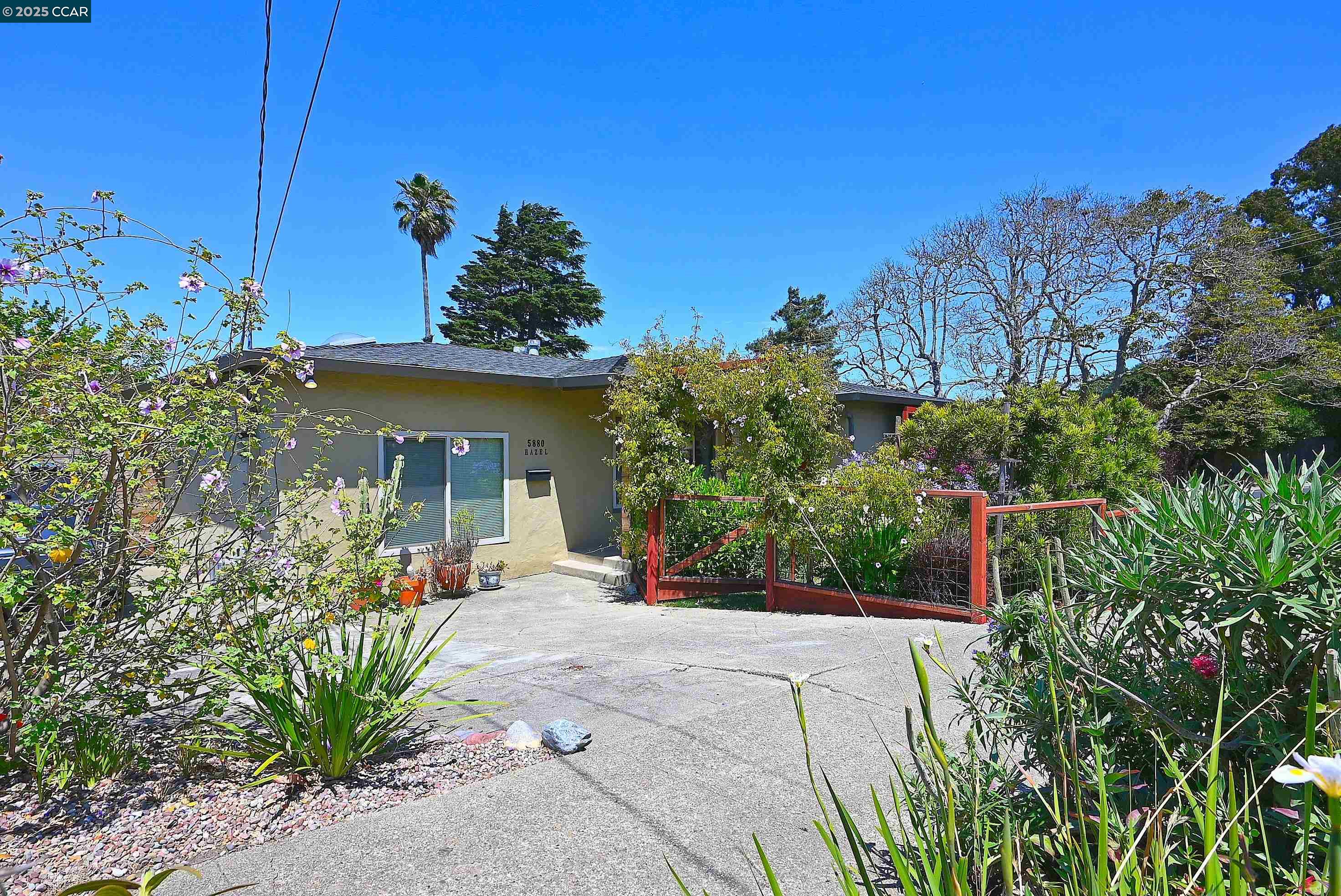 5880 Hazel Ave, Richmond, California 94805, 2 Bedrooms Bedrooms, 7 Rooms Rooms,1 BathroomBathrooms,Residential,For Sale,5880 Hazel Ave,41103418