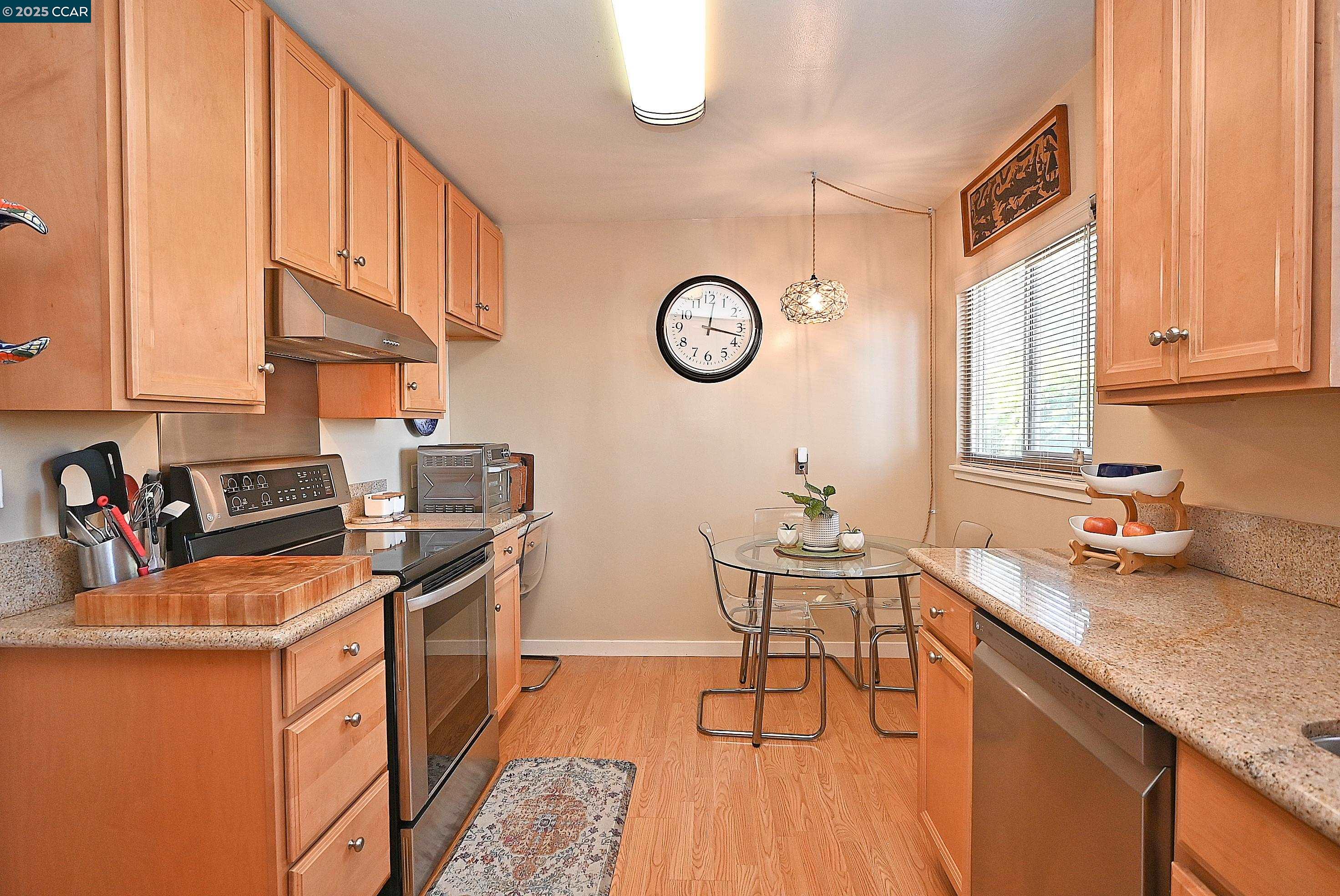 5880 Hazel Ave, Richmond, California 94805, 2 Bedrooms Bedrooms, 7 Rooms Rooms,1 BathroomBathrooms,Residential,For Sale,5880 Hazel Ave,41103418