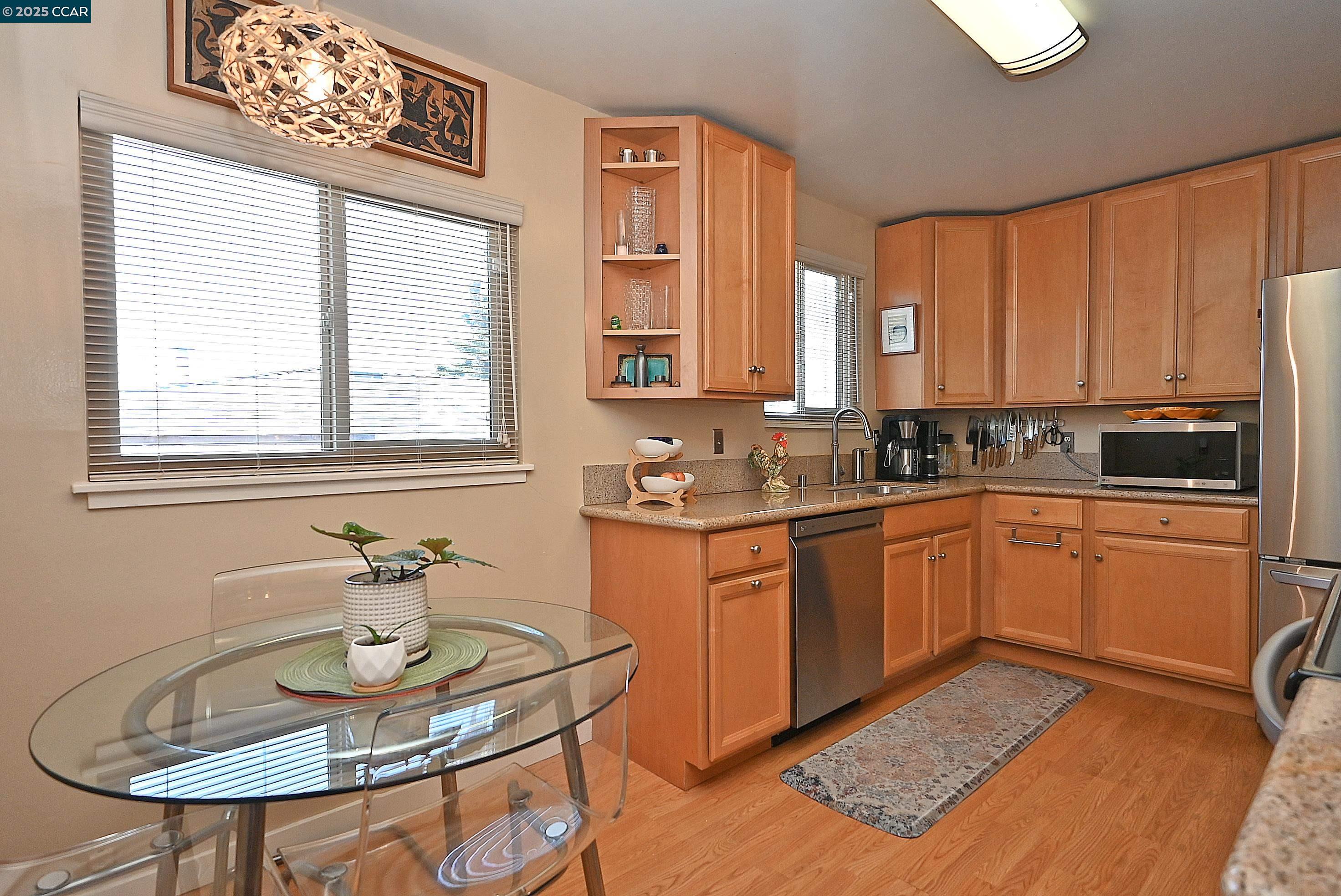 5880 Hazel Ave, Richmond, California 94805, 2 Bedrooms Bedrooms, 7 Rooms Rooms,1 BathroomBathrooms,Residential,For Sale,5880 Hazel Ave,41103418