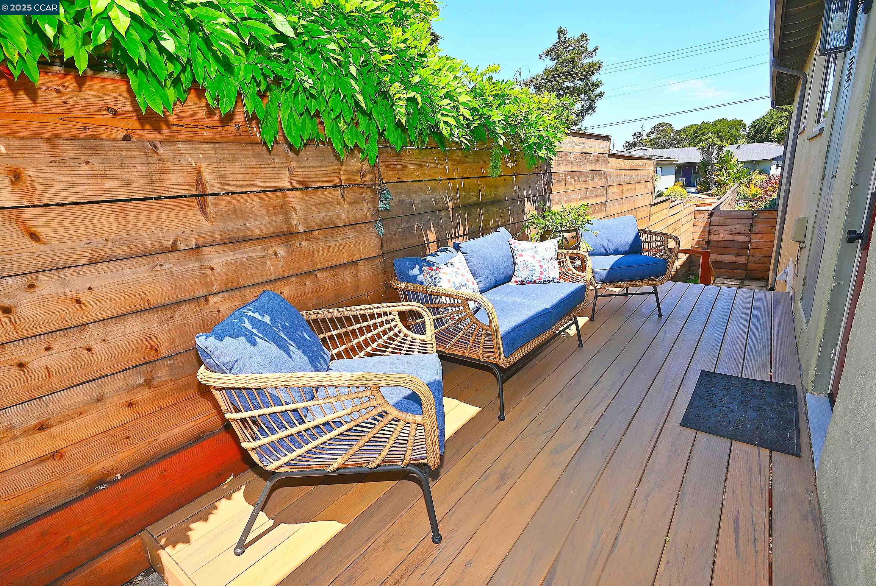 5880 Hazel Ave, Richmond, California 94805, 2 Bedrooms Bedrooms, 7 Rooms Rooms,1 BathroomBathrooms,Residential,For Sale,5880 Hazel Ave,41103418