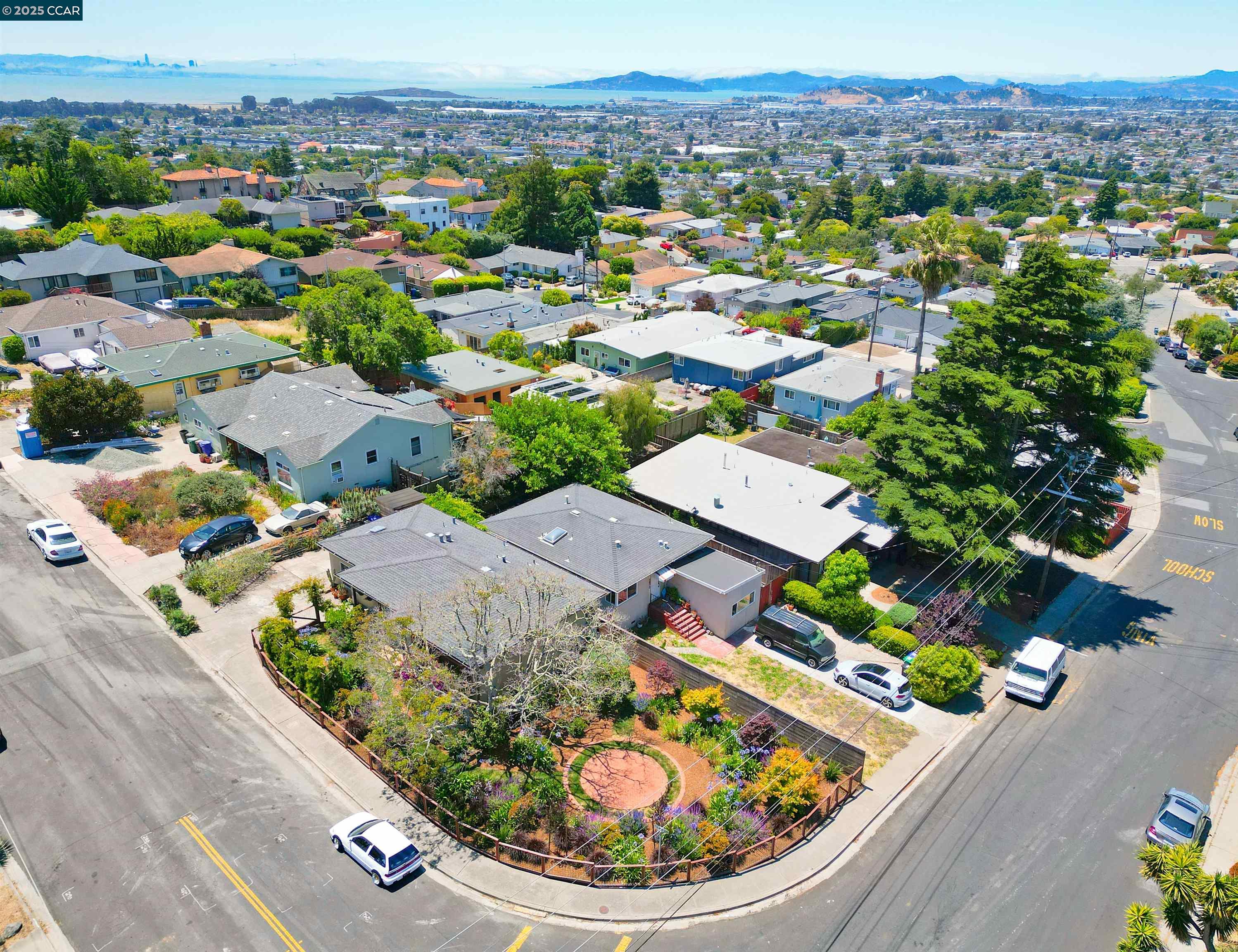 5880 Hazel Ave, Richmond, California 94805, 2 Bedrooms Bedrooms, 7 Rooms Rooms,1 BathroomBathrooms,Residential,For Sale,5880 Hazel Ave,41103418