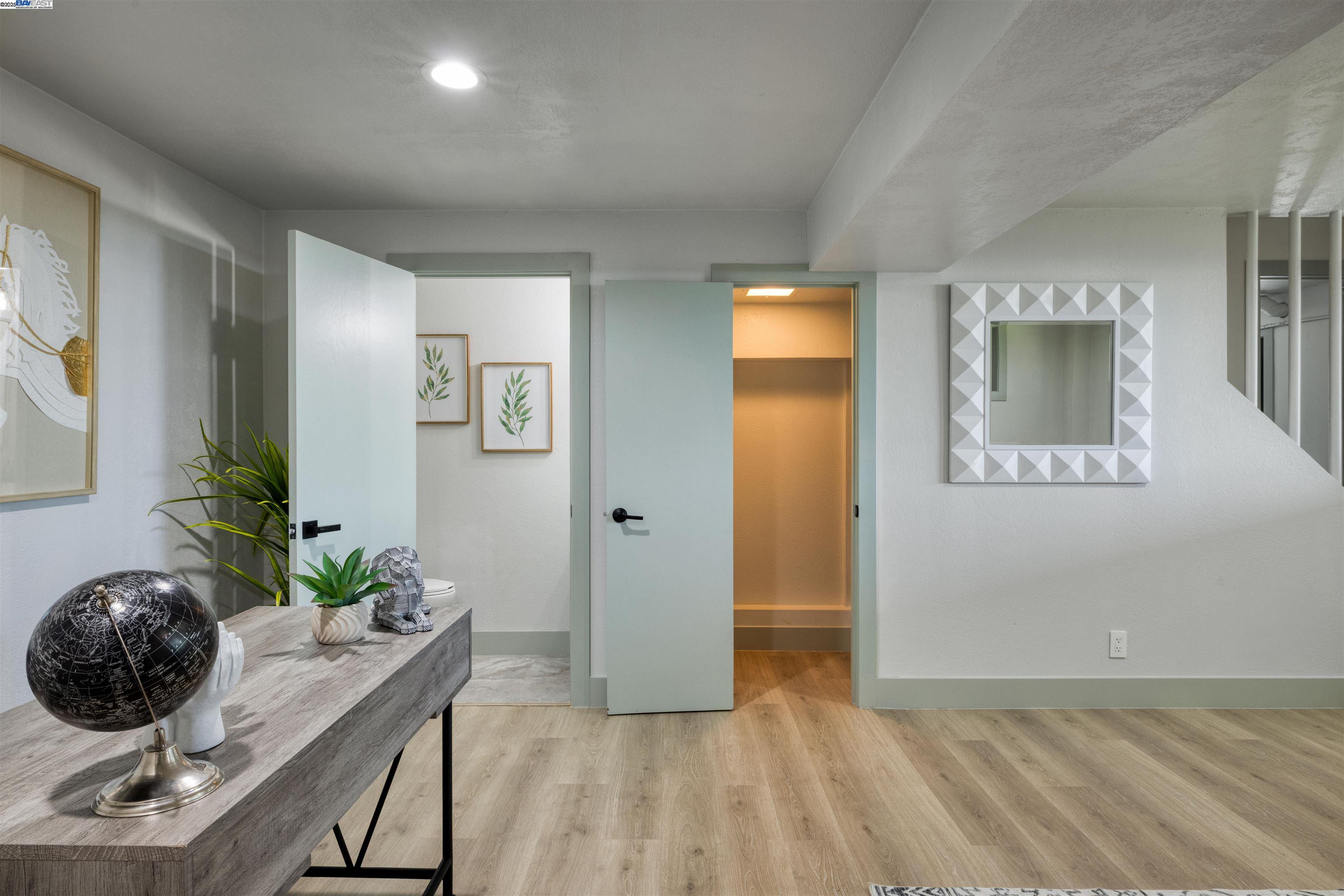 131 Fernwood Dr, San Bruno, California 94066, 3 Bedrooms Bedrooms, 5 Rooms Rooms,2 BathroomsBathrooms,Residential,For Sale,131 Fernwood Dr,41103420