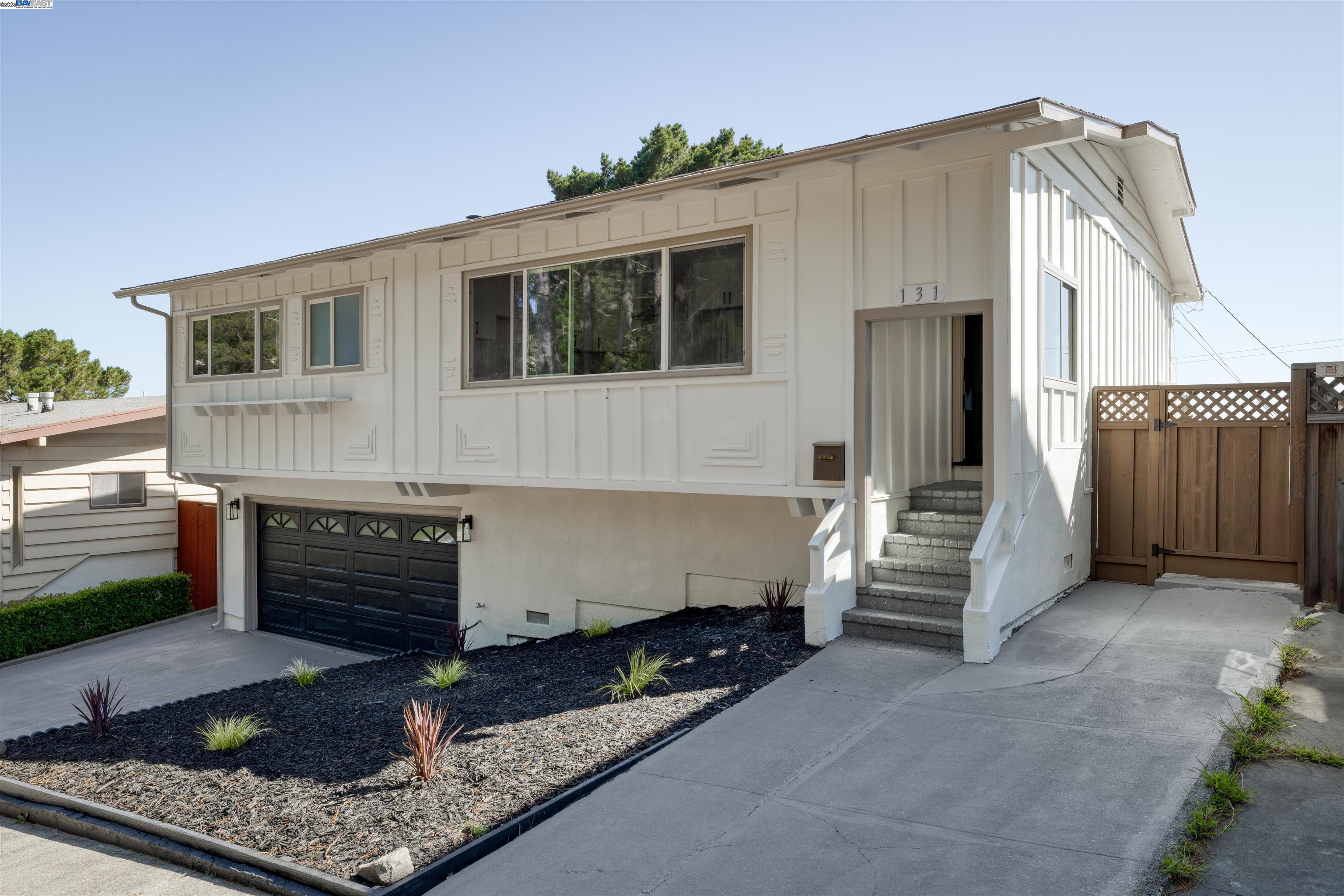 131 Fernwood Dr, San Bruno, California 94066, 3 Bedrooms Bedrooms, 5 Rooms Rooms,2 BathroomsBathrooms,Residential,For Sale,131 Fernwood Dr,41103420