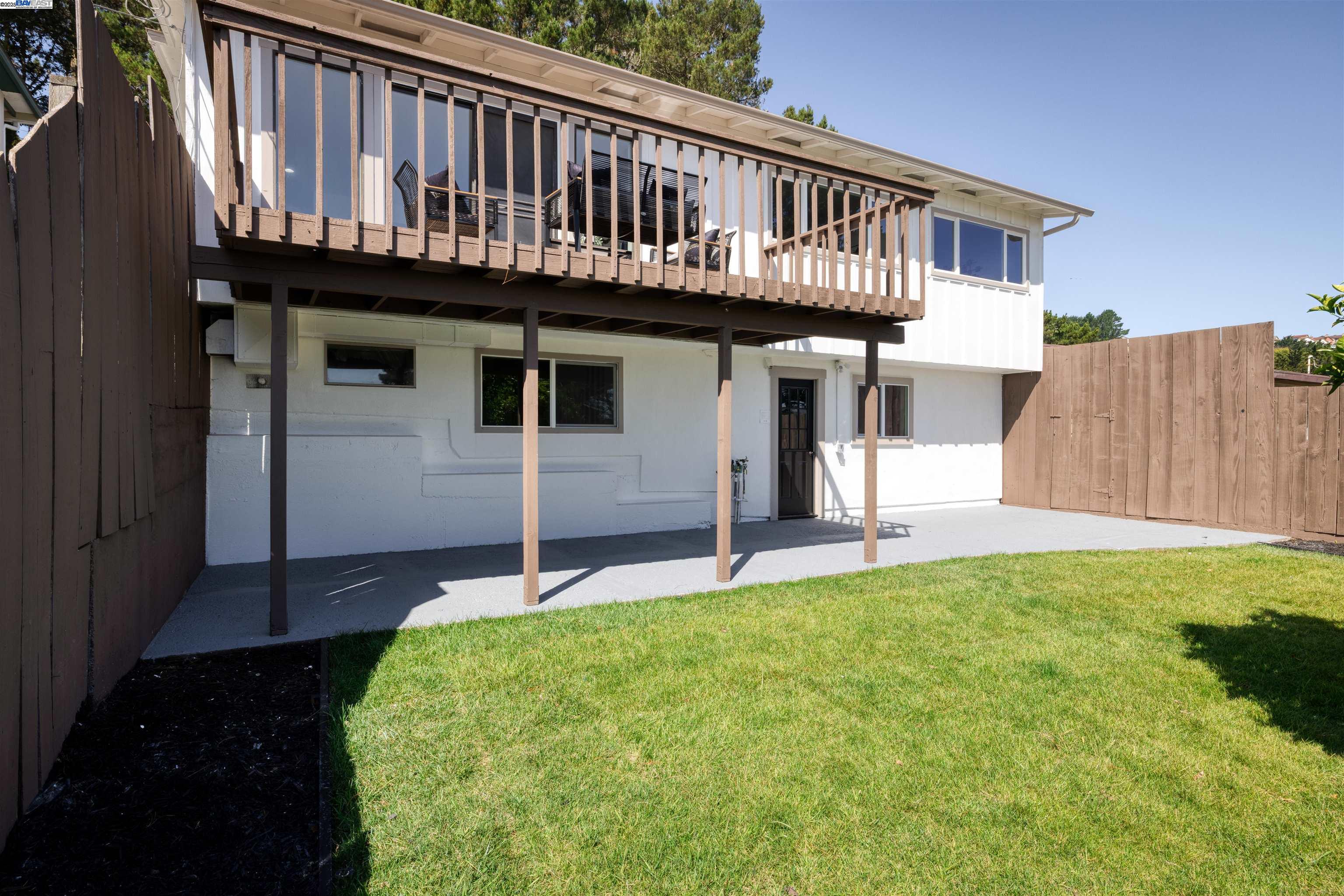 131 Fernwood Dr, San Bruno, California 94066, 3 Bedrooms Bedrooms, 5 Rooms Rooms,2 BathroomsBathrooms,Residential,For Sale,131 Fernwood Dr,41103420