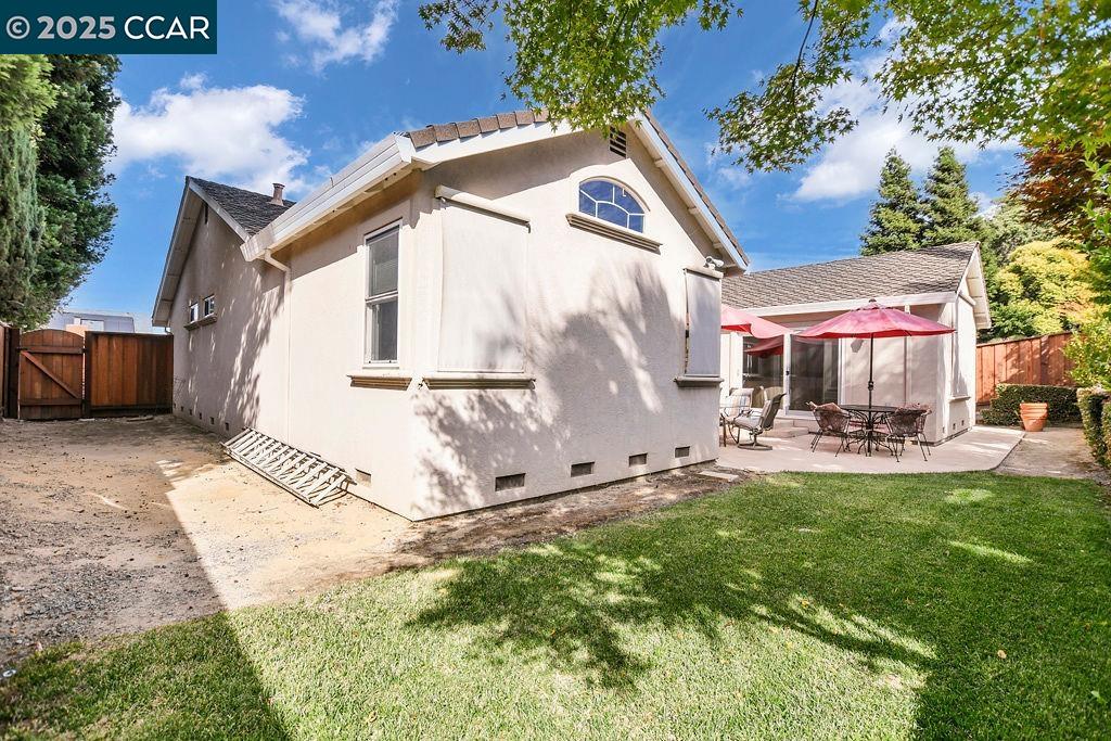 Detail Gallery Image 26 of 32 For 9757 Davona Dr, San Ramon,  CA 94583 - 4 Beds | 2 Baths