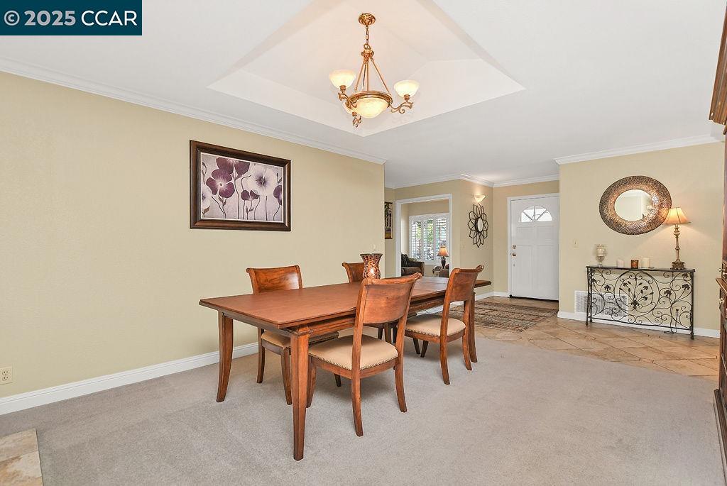 Detail Gallery Image 6 of 32 For 9757 Davona Dr, San Ramon,  CA 94583 - 4 Beds | 2 Baths