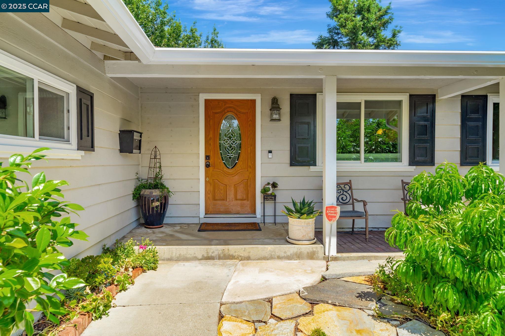 819 Wall St, Livermore, California 94550, 4 Bedrooms Bedrooms, 7 Rooms Rooms,2 BathroomsBathrooms,Residential,For Sale,819 Wall St,41103422