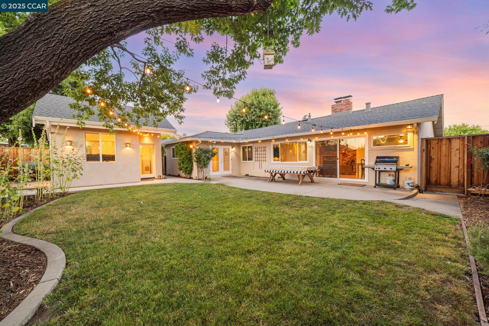 819 Wall St, Livermore, California 94550, 4 Bedrooms Bedrooms, 7 Rooms Rooms,2 BathroomsBathrooms,Residential,For Sale,819 Wall St,41103422