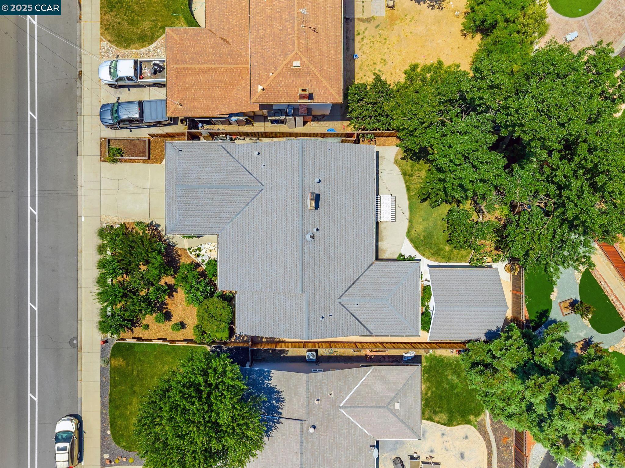 819 Wall St, Livermore, California 94550, 4 Bedrooms Bedrooms, 7 Rooms Rooms,2 BathroomsBathrooms,Residential,For Sale,819 Wall St,41103422