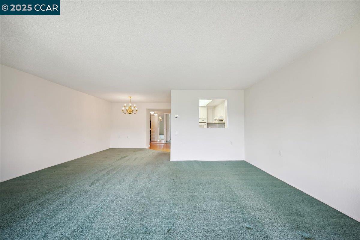 1429 Skycrest Dr # 3, Walnut Creek, California 94595, 3 Bedrooms Bedrooms, 6 Rooms Rooms,2 BathroomsBathrooms,Residential,For Sale,1429 Skycrest Dr # 3,41103423