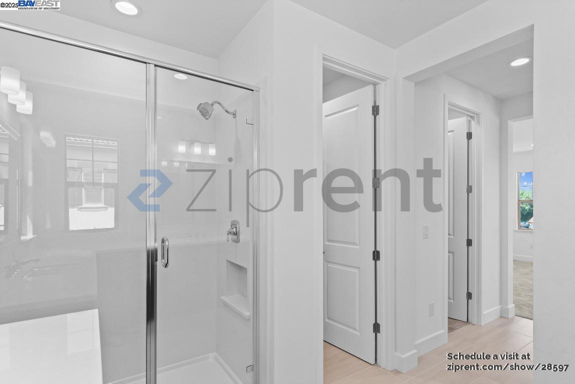 Detail Gallery Image 7 of 12 For 552 N Andalusia Way, Mountain House,  CA 95391 - 4 Beds | 3 Baths