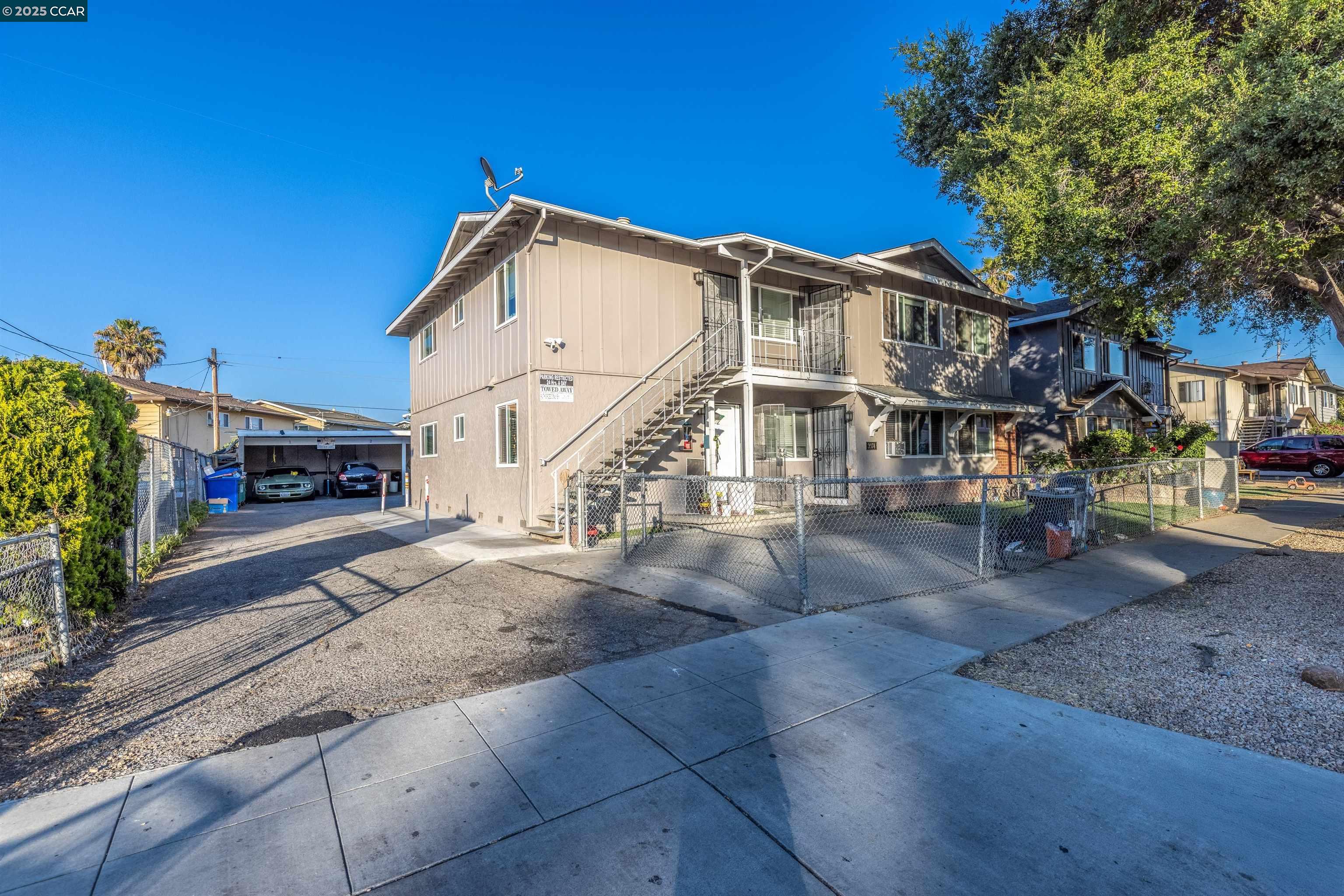 3074 Pearl Ave, San Jose, California 95136, ,Residential Income,For Sale,3074 Pearl Ave,41103428