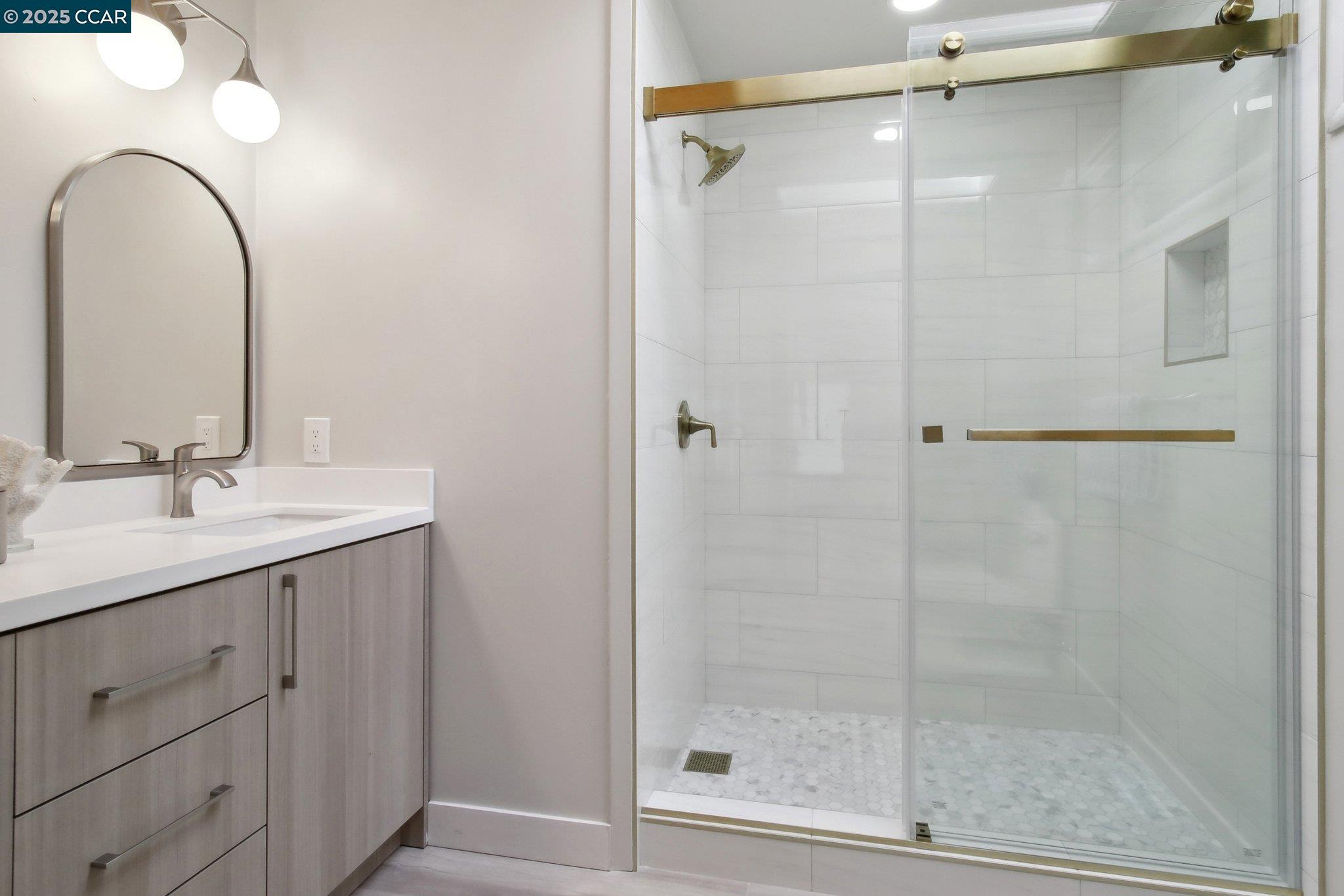 30 La Cuesta Rd, Orinda, California 94563, 3 Bedrooms Bedrooms, 9 Rooms Rooms,3 BathroomsBathrooms,Residential,For Sale,30 La Cuesta Rd,41103430
