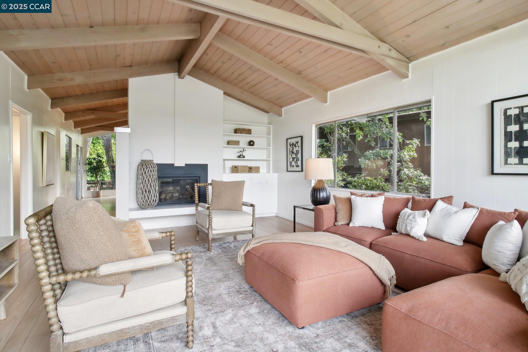30 La Cuesta Rd, Orinda, California 94563, 3 Bedrooms Bedrooms, 9 Rooms Rooms,3 BathroomsBathrooms,Residential,For Sale,30 La Cuesta Rd,41103430