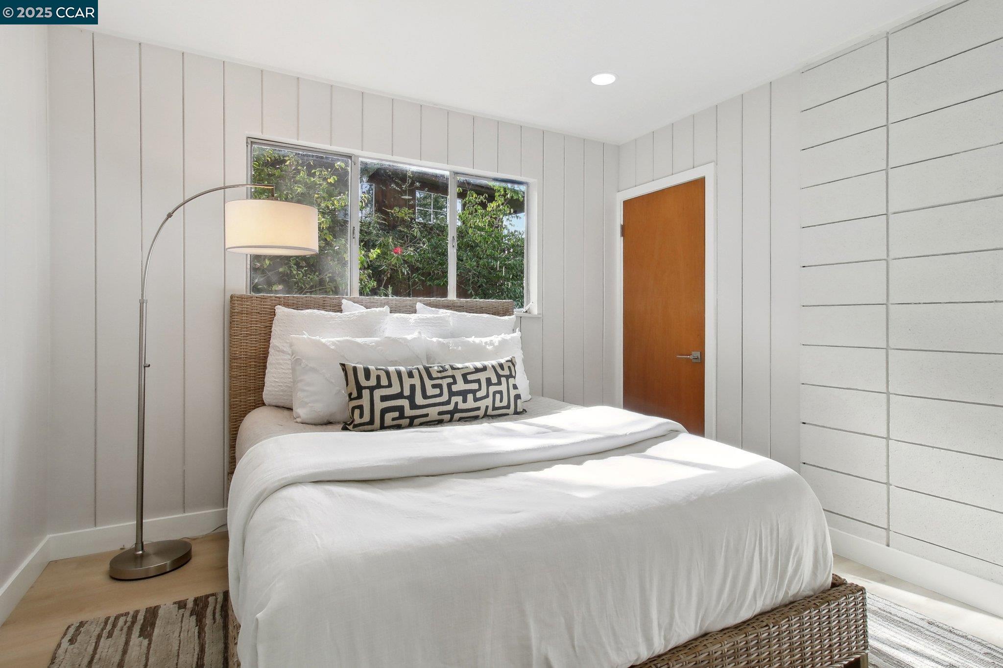 30 La Cuesta Rd, Orinda, California 94563, 3 Bedrooms Bedrooms, 9 Rooms Rooms,3 BathroomsBathrooms,Residential,For Sale,30 La Cuesta Rd,41103430