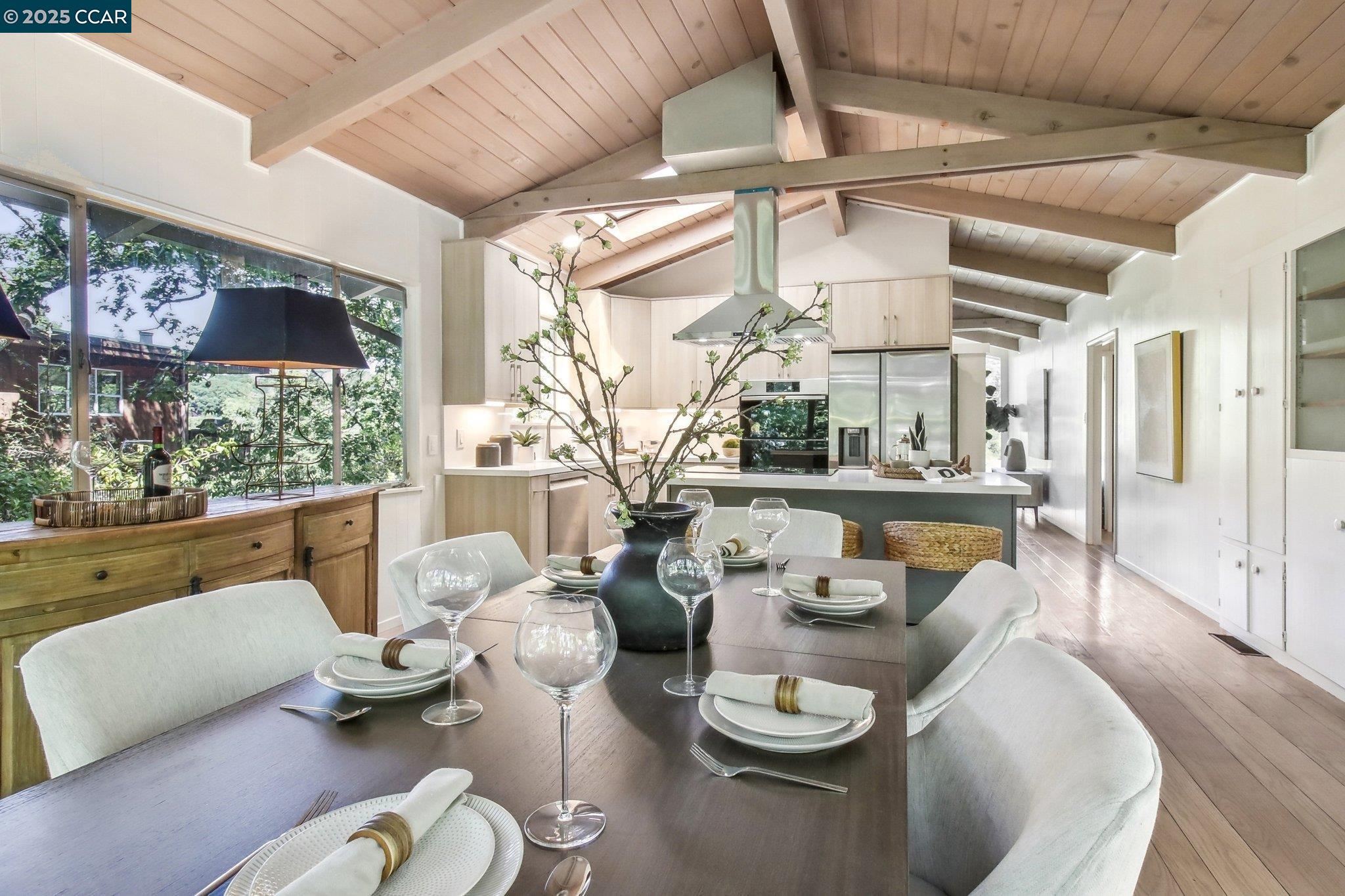 30 La Cuesta Rd, Orinda, California 94563, 3 Bedrooms Bedrooms, 9 Rooms Rooms,3 BathroomsBathrooms,Residential,For Sale,30 La Cuesta Rd,41103430