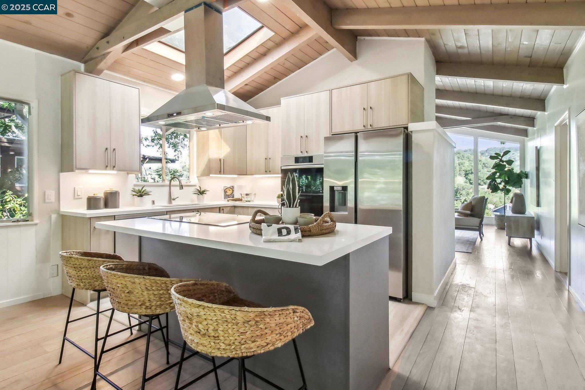 30 La Cuesta Rd, Orinda, California 94563, 3 Bedrooms Bedrooms, 9 Rooms Rooms,3 BathroomsBathrooms,Residential,For Sale,30 La Cuesta Rd,41103430