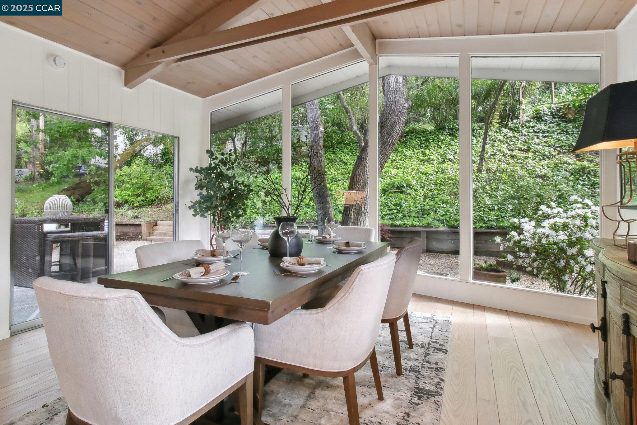 30 La Cuesta Rd, Orinda, California 94563, 3 Bedrooms Bedrooms, 9 Rooms Rooms,3 BathroomsBathrooms,Residential,For Sale,30 La Cuesta Rd,41103430
