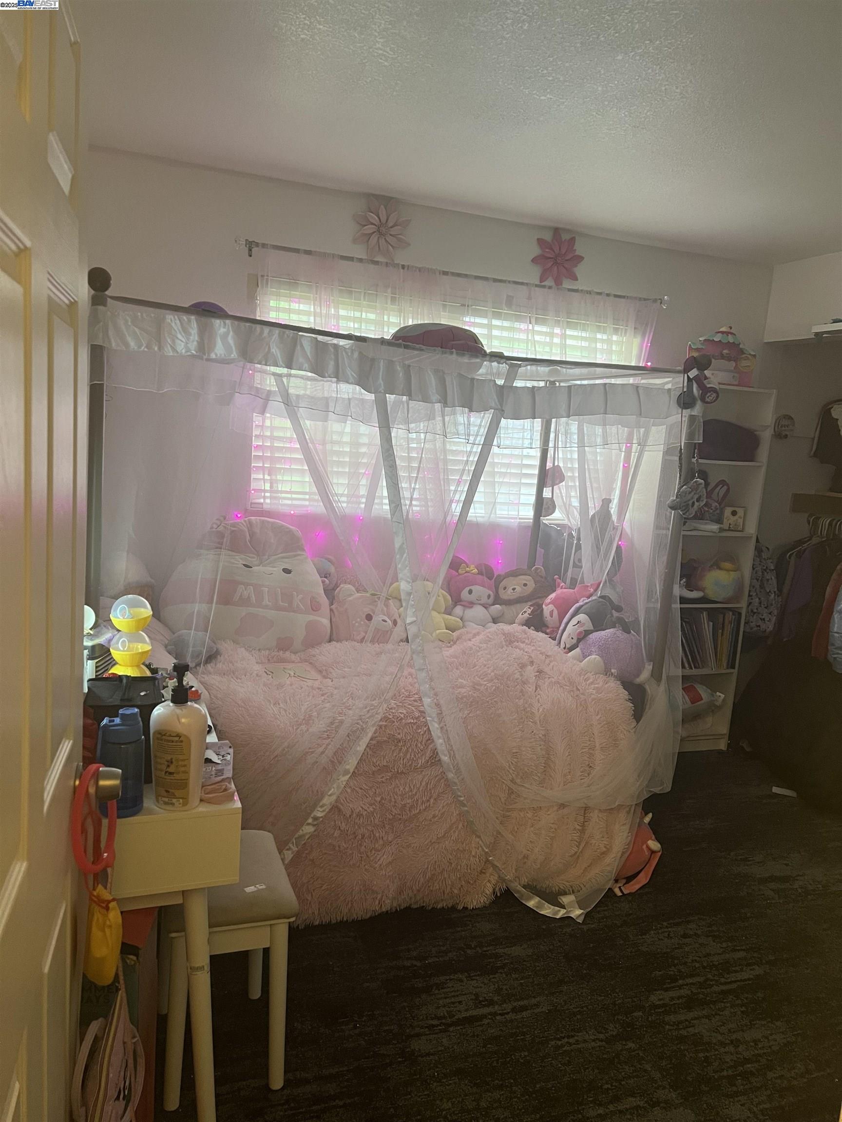 124 BENJAMIN ST, Vallejo, California 94589, 3 Bedrooms Bedrooms, 5 Rooms Rooms,2 BathroomsBathrooms,Residential,For Sale,124 BENJAMIN ST,41103431