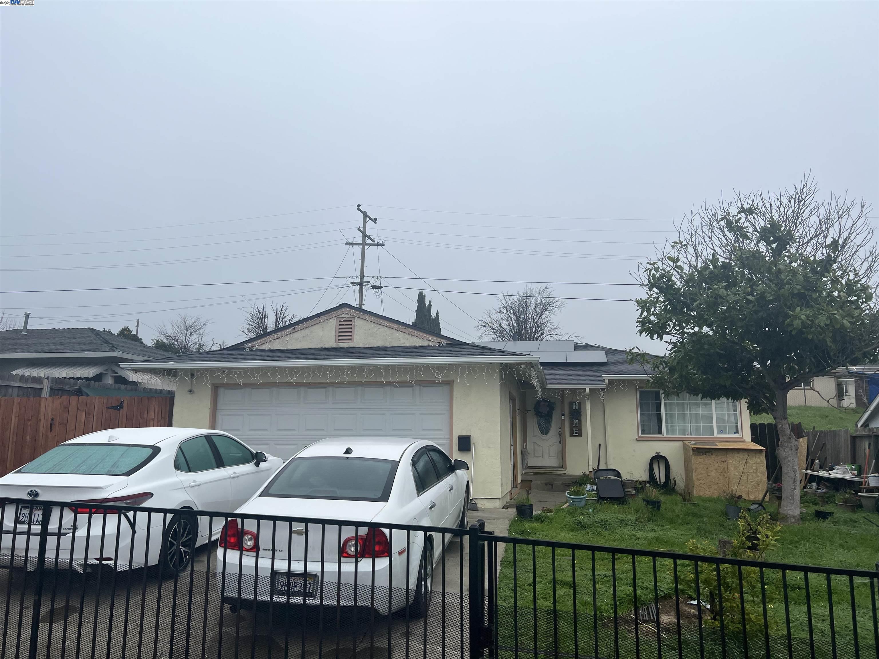 124 BENJAMIN ST, Vallejo, California 94589, 3 Bedrooms Bedrooms, 5 Rooms Rooms,2 BathroomsBathrooms,Residential,For Sale,124 BENJAMIN ST,41103431
