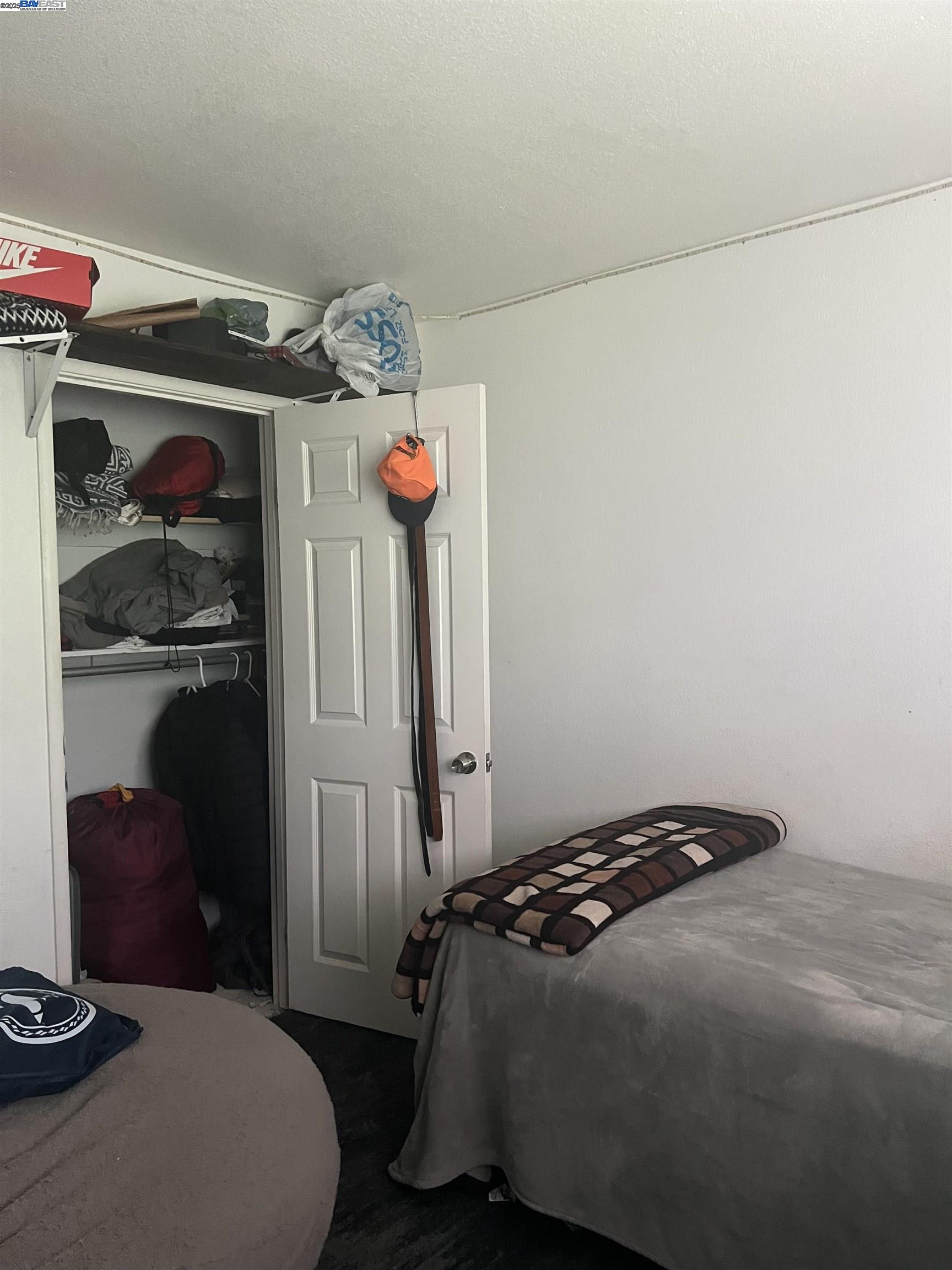 124 BENJAMIN ST, Vallejo, California 94589, 3 Bedrooms Bedrooms, 5 Rooms Rooms,2 BathroomsBathrooms,Residential,For Sale,124 BENJAMIN ST,41103431