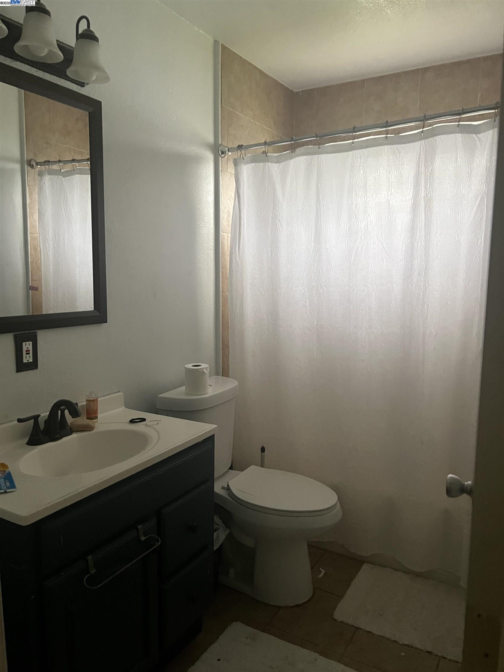 124 BENJAMIN ST, Vallejo, California 94589, 3 Bedrooms Bedrooms, 5 Rooms Rooms,2 BathroomsBathrooms,Residential,For Sale,124 BENJAMIN ST,41103431
