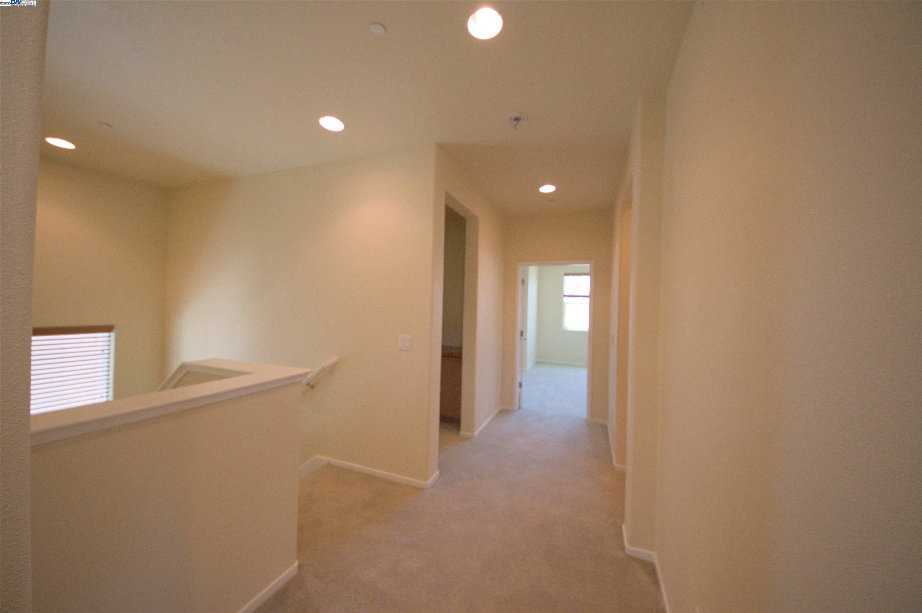 Detail Gallery Image 18 of 39 For 549 Chaparral Loop, Vacaville,  CA 95688 - 3 Beds | 2/1 Baths
