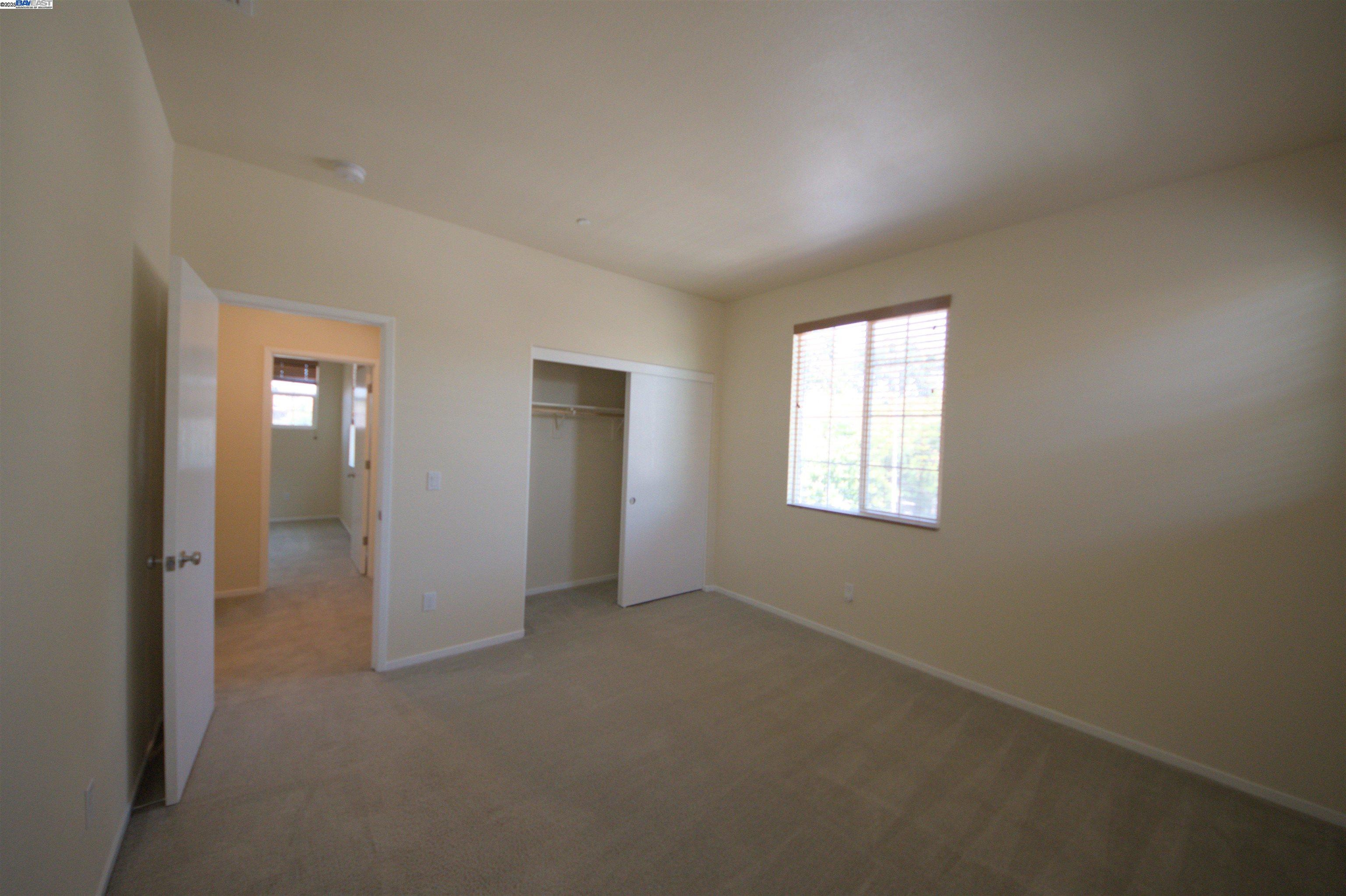 Detail Gallery Image 28 of 39 For 549 Chaparral Loop, Vacaville,  CA 95688 - 3 Beds | 2/1 Baths