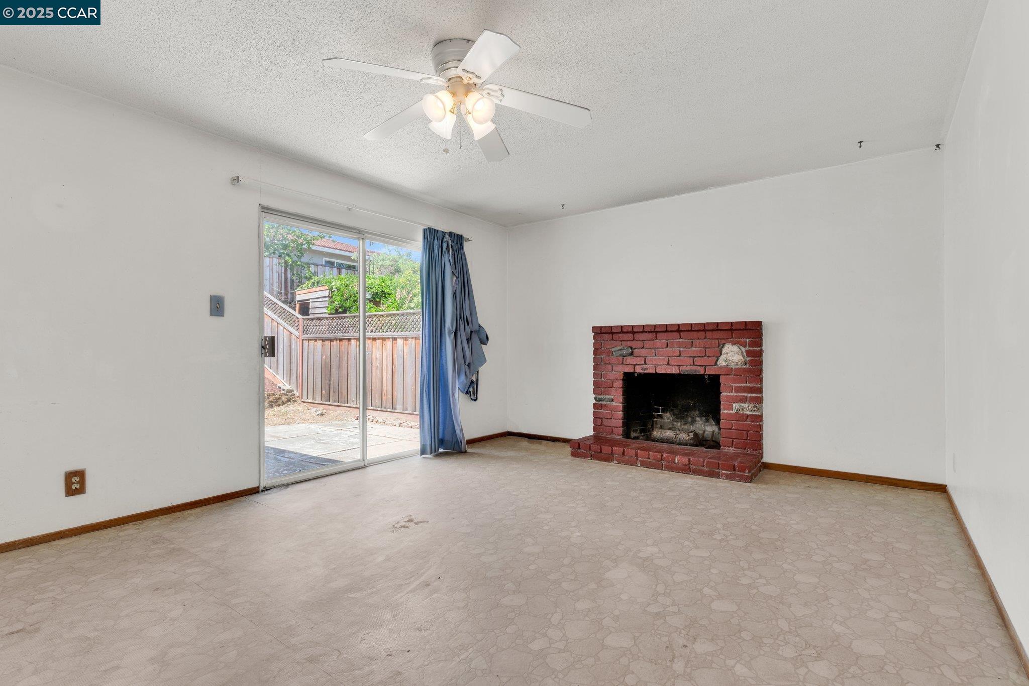 1150 Rolling Hill Way, Martinez, California 94553, 3 Bedrooms Bedrooms, 6 Rooms Rooms,2 BathroomsBathrooms,Residential,For Sale,1150 Rolling Hill Way,41103434