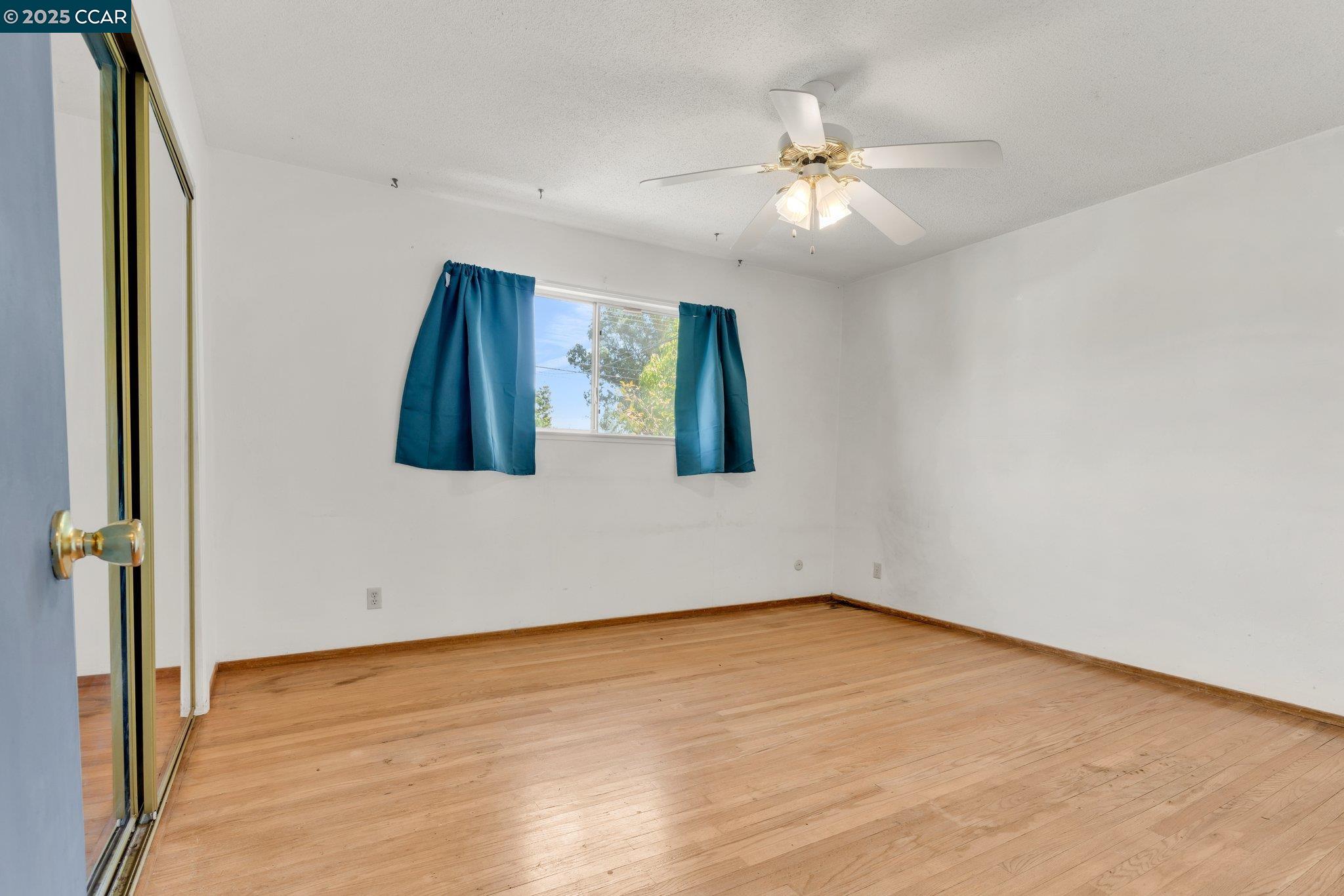 1150 Rolling Hill Way, Martinez, California 94553, 3 Bedrooms Bedrooms, 6 Rooms Rooms,2 BathroomsBathrooms,Residential,For Sale,1150 Rolling Hill Way,41103434