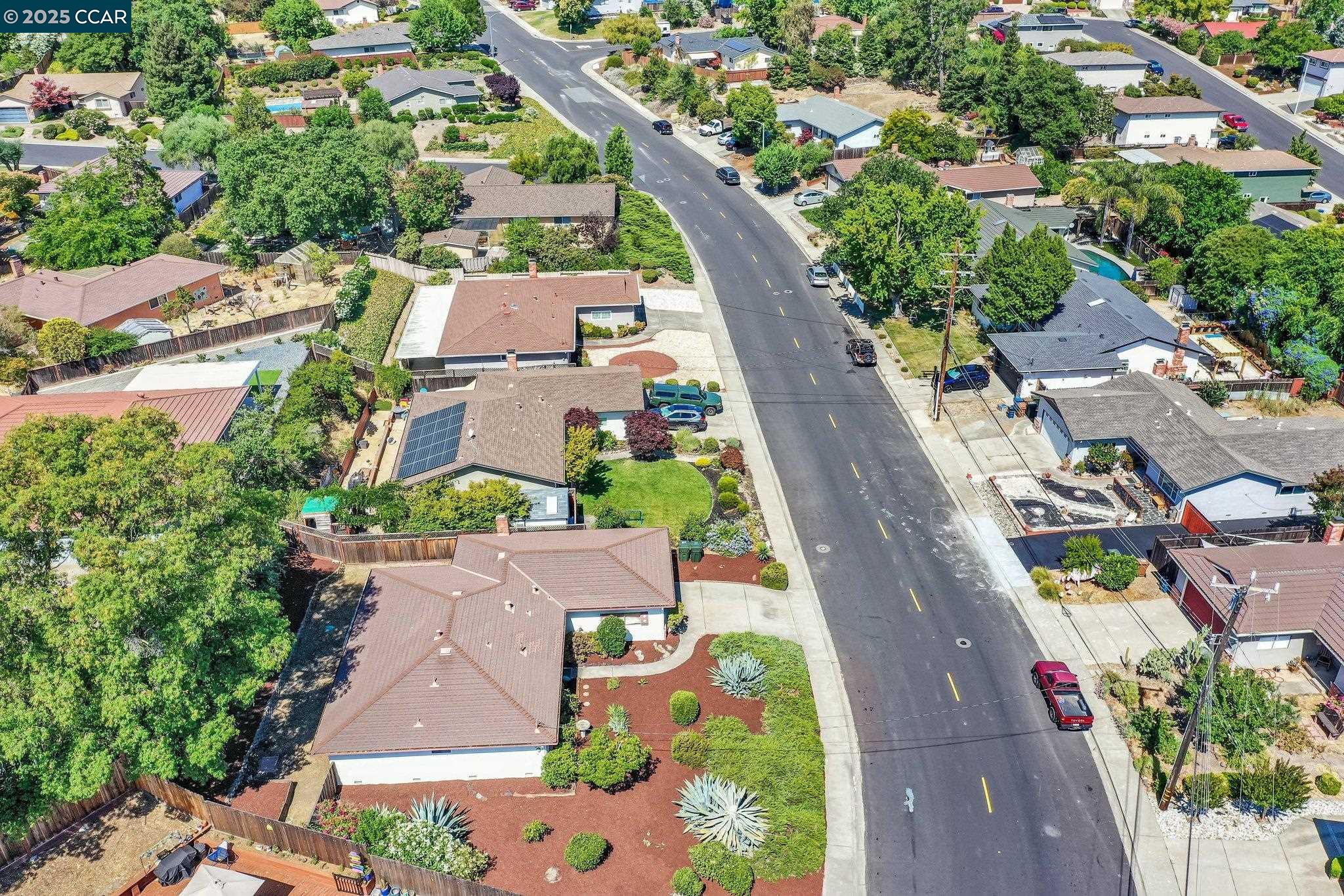 1150 Rolling Hill Way, Martinez, California 94553, 3 Bedrooms Bedrooms, 6 Rooms Rooms,2 BathroomsBathrooms,Residential,For Sale,1150 Rolling Hill Way,41103434