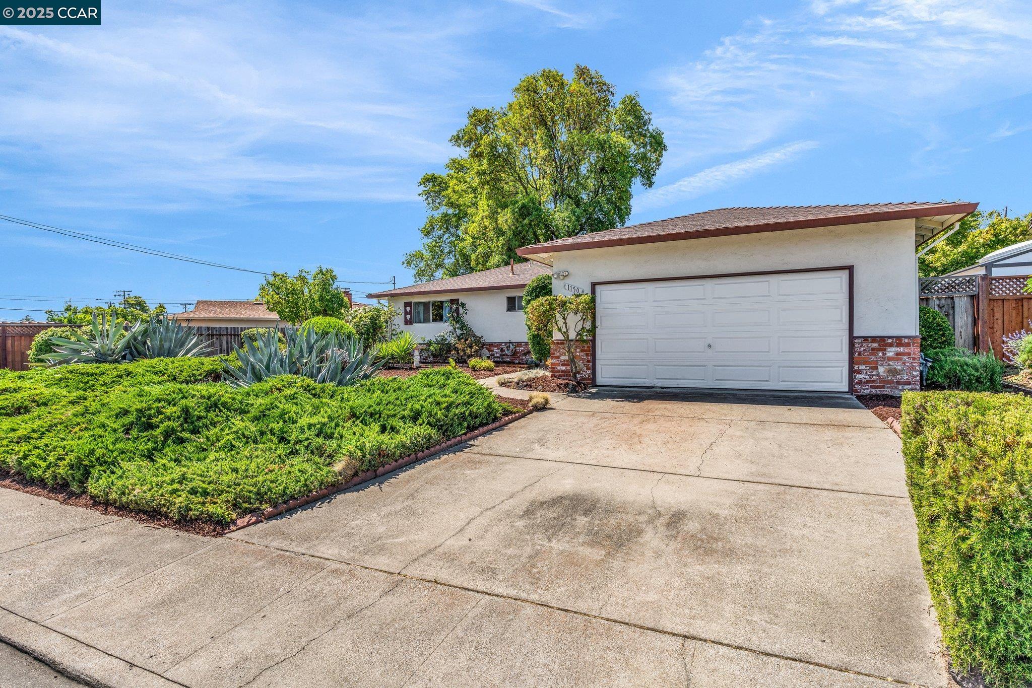 1150 Rolling Hill Way, Martinez, California 94553, 3 Bedrooms Bedrooms, 6 Rooms Rooms,2 BathroomsBathrooms,Residential,For Sale,1150 Rolling Hill Way,41103434
