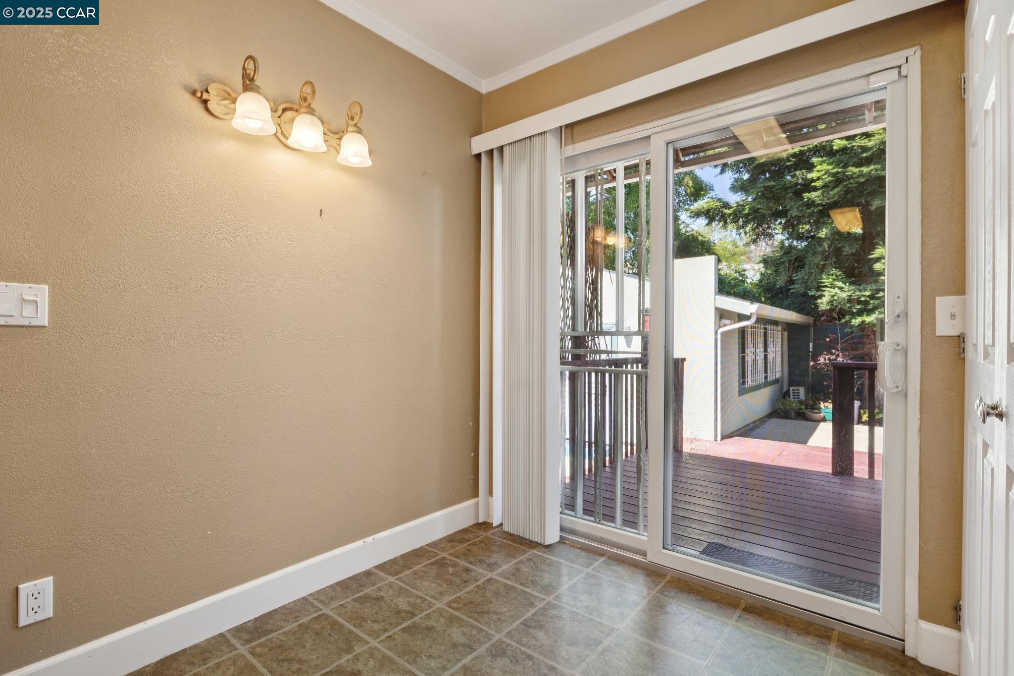 3616 Wisconsin St, Oakland, California 94619, 2 Bedrooms Bedrooms, 5 Rooms Rooms,1 BathroomBathrooms,Residential,For Sale,3616 Wisconsin St,41103435