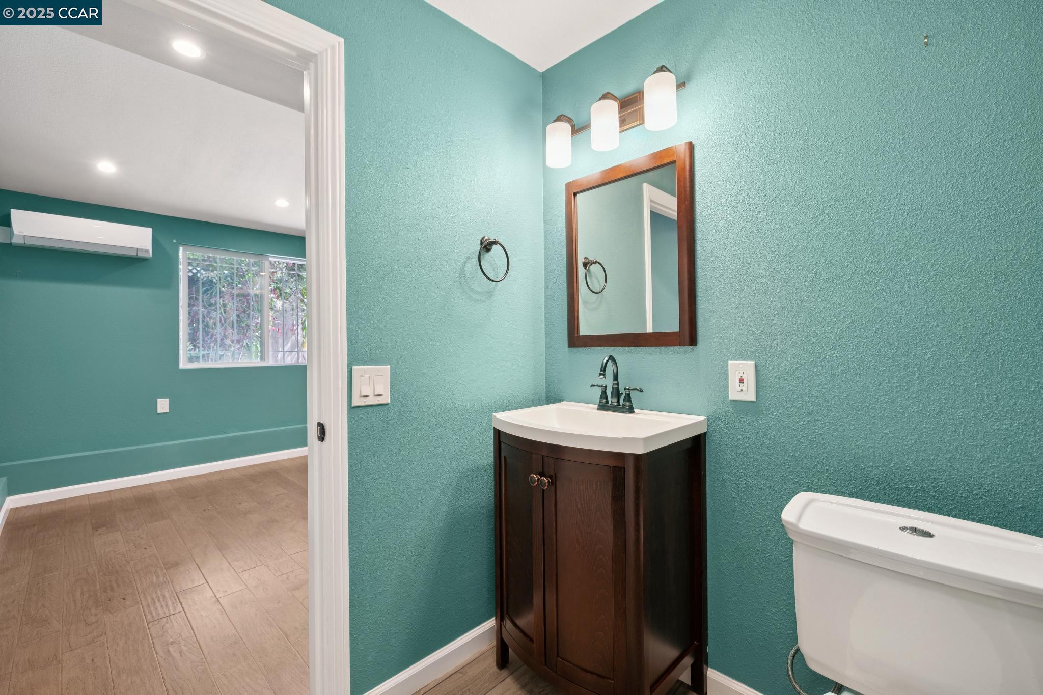 3616 Wisconsin St, Oakland, California 94619, 2 Bedrooms Bedrooms, 5 Rooms Rooms,1 BathroomBathrooms,Residential,For Sale,3616 Wisconsin St,41103435