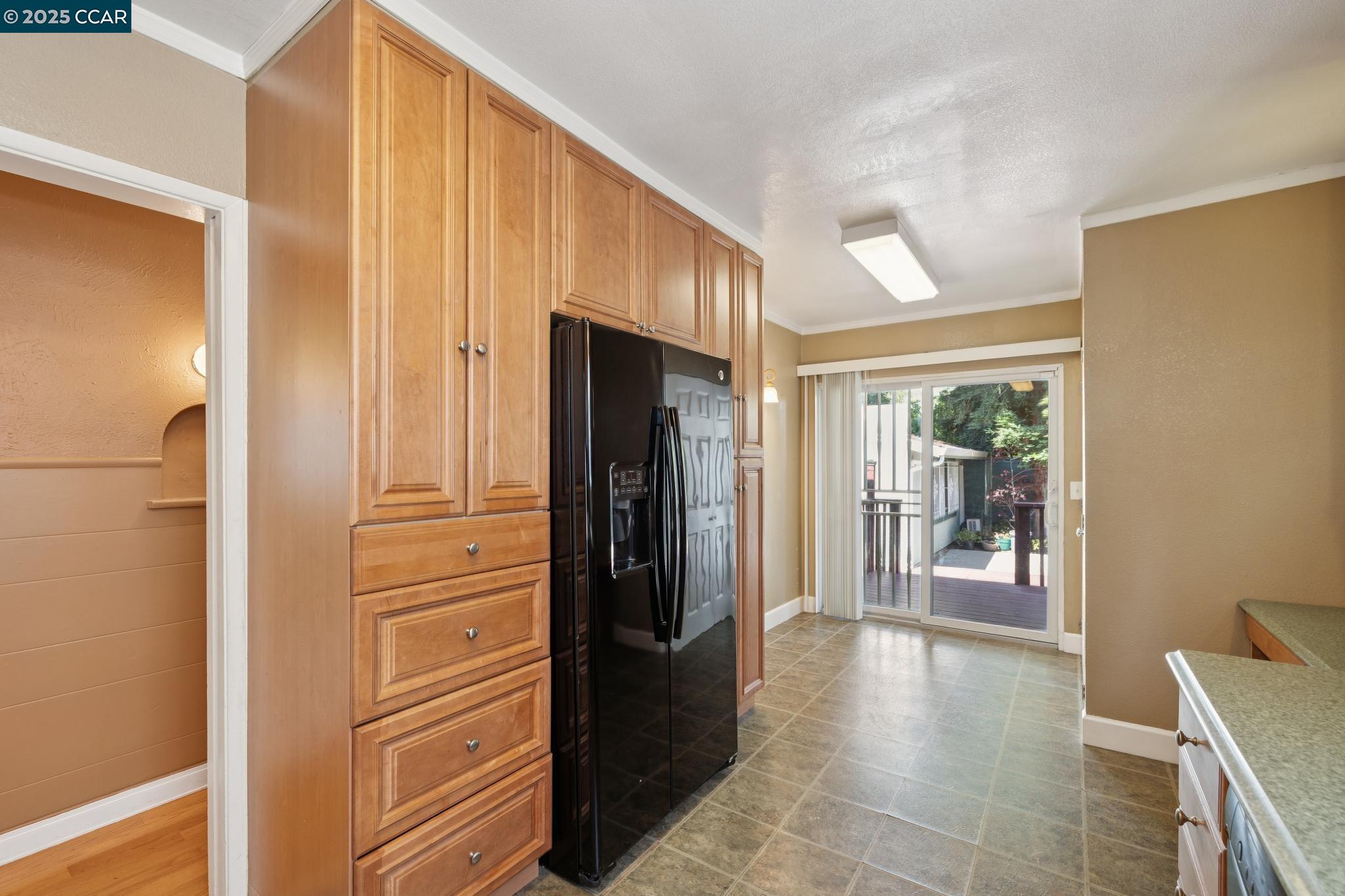 3616 Wisconsin St, Oakland, California 94619, 2 Bedrooms Bedrooms, 5 Rooms Rooms,1 BathroomBathrooms,Residential,For Sale,3616 Wisconsin St,41103435
