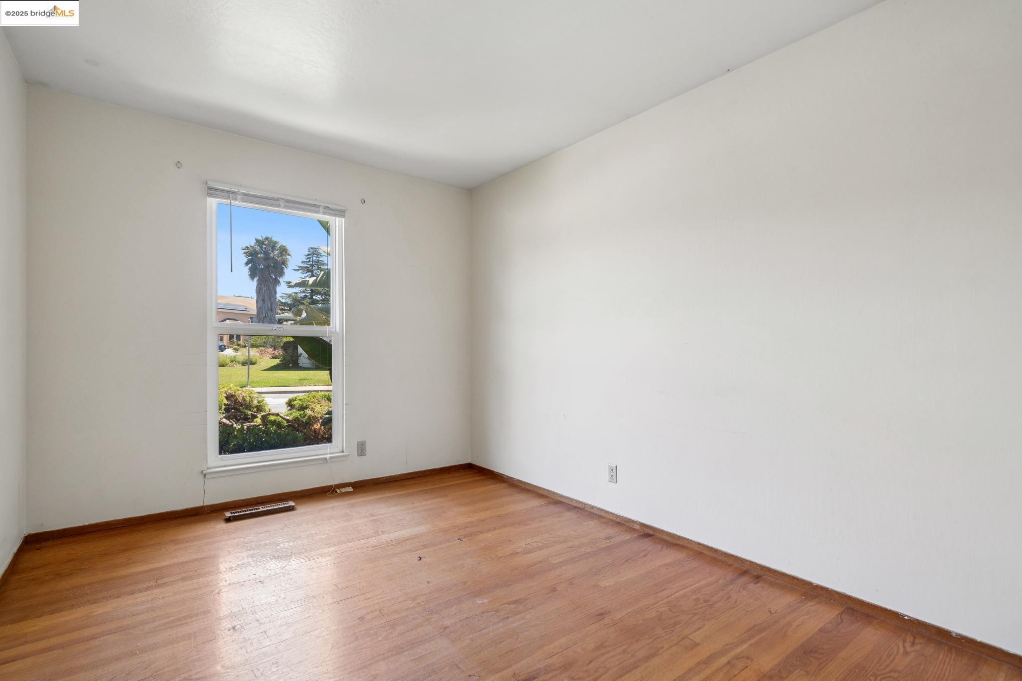 Detail Gallery Image 20 of 34 For 1401 Lemos Ln, Fremont,  CA 94539 - 3 Beds | 2 Baths