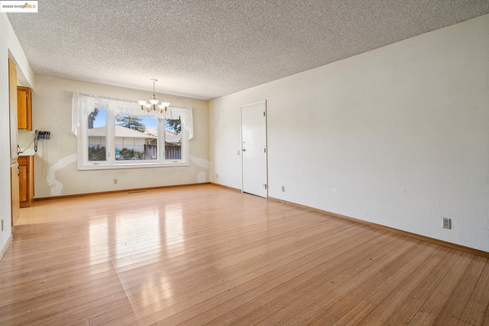 Detail Gallery Image 26 of 34 For 1401 Lemos Ln, Fremont,  CA 94539 - 3 Beds | 2 Baths
