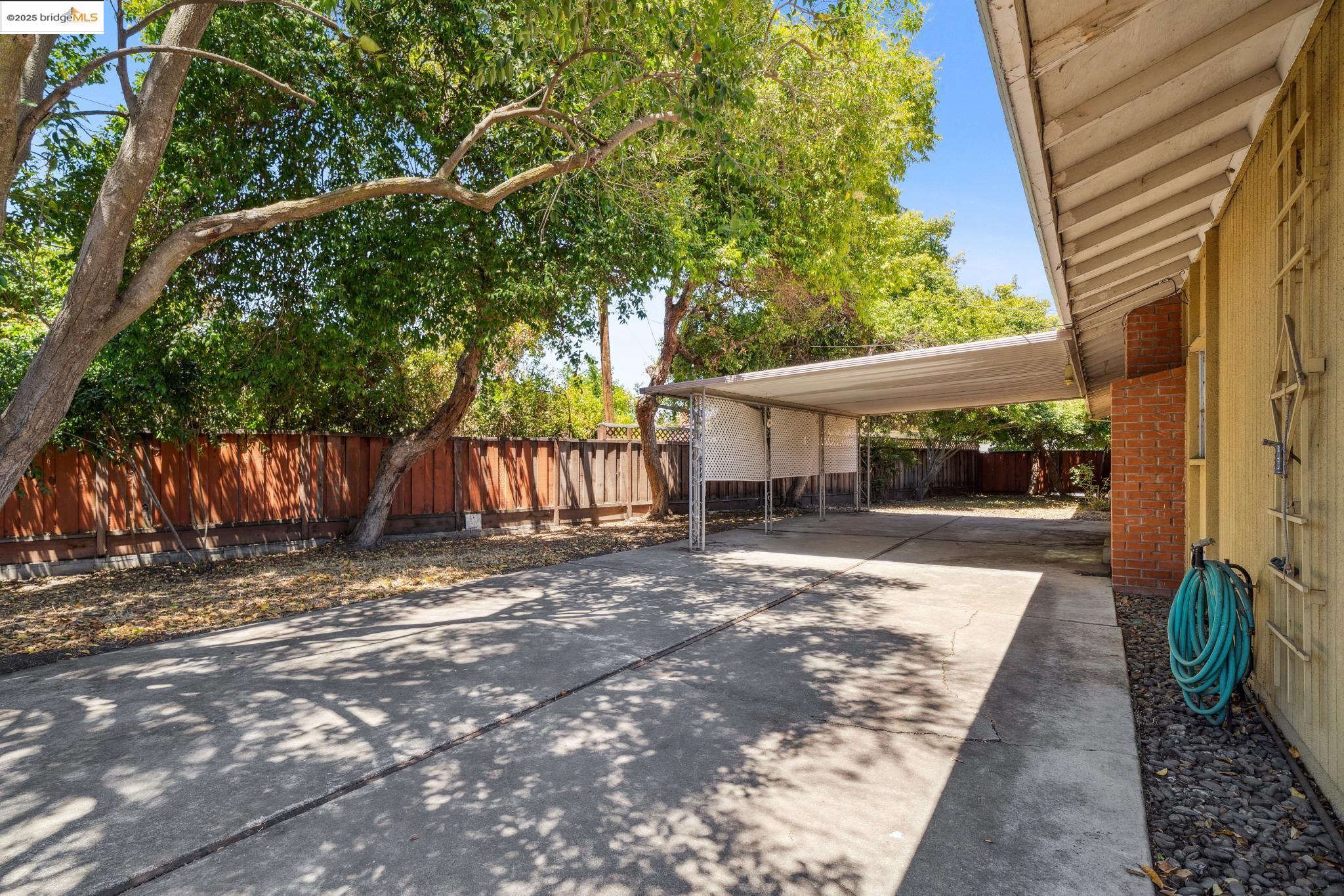 Detail Gallery Image 29 of 34 For 1401 Lemos Ln, Fremont,  CA 94539 - 3 Beds | 2 Baths