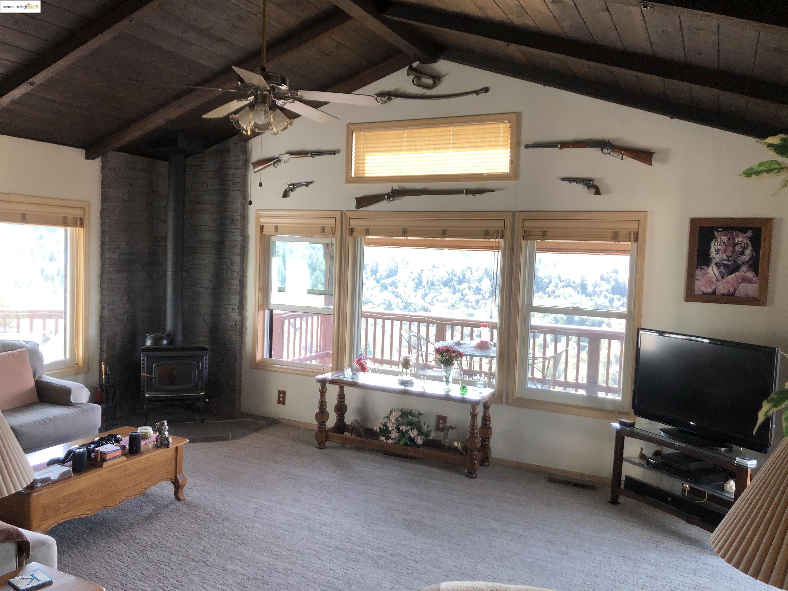 Detail Gallery Image 17 of 52 For 21239 Pokie Dr., Soulsbyville,  CA 95372 - 3 Beds | 2 Baths
